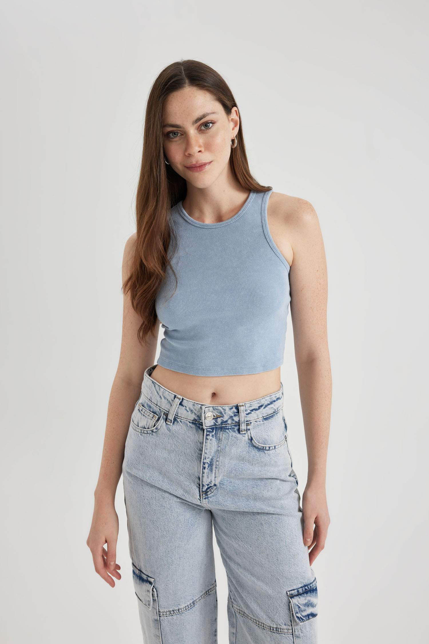 ديباردور مضلع برقبة مستديرة بتأثير باهت