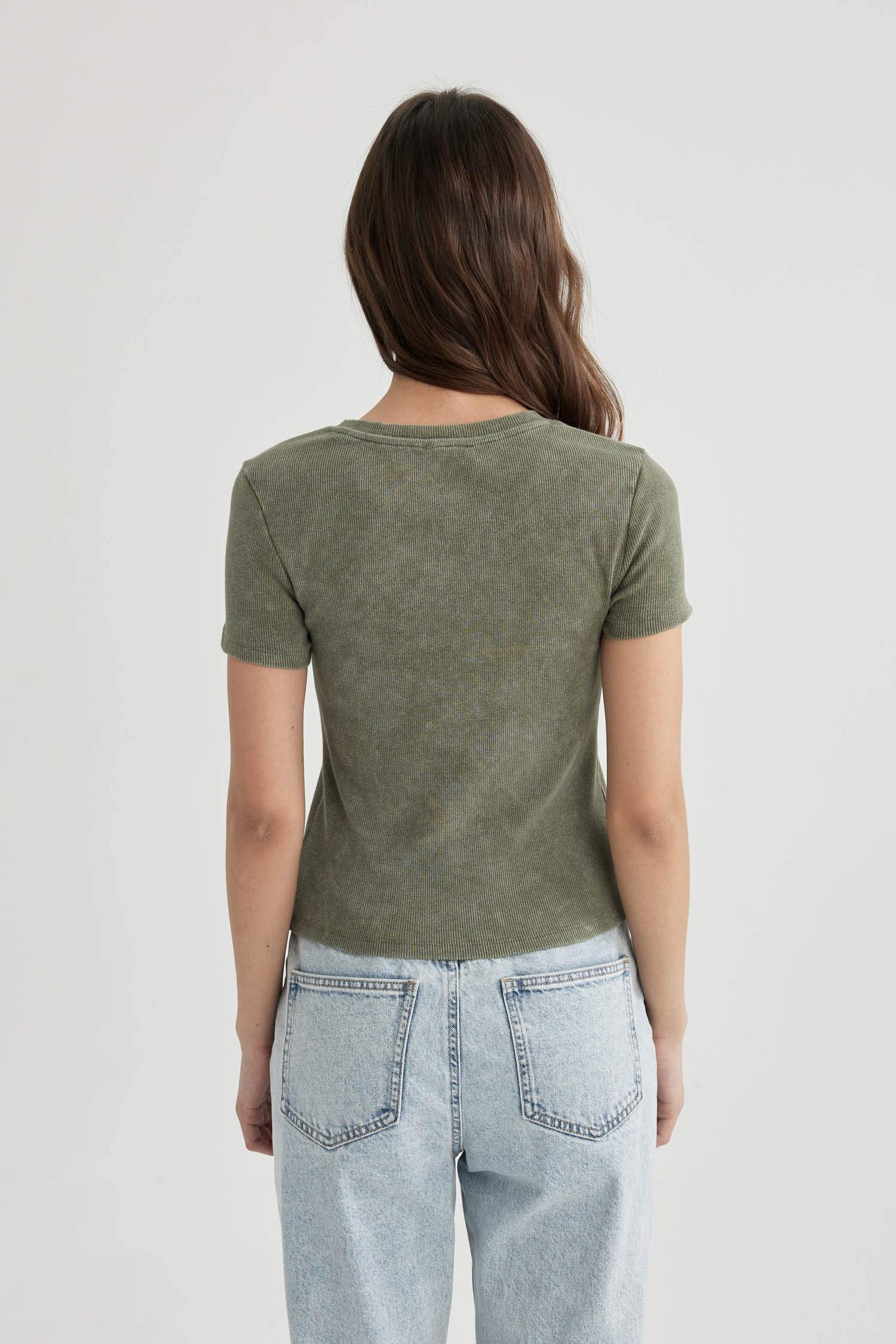 Slim Fit Crew Neck Camisole Short Sleeve T-Shirt