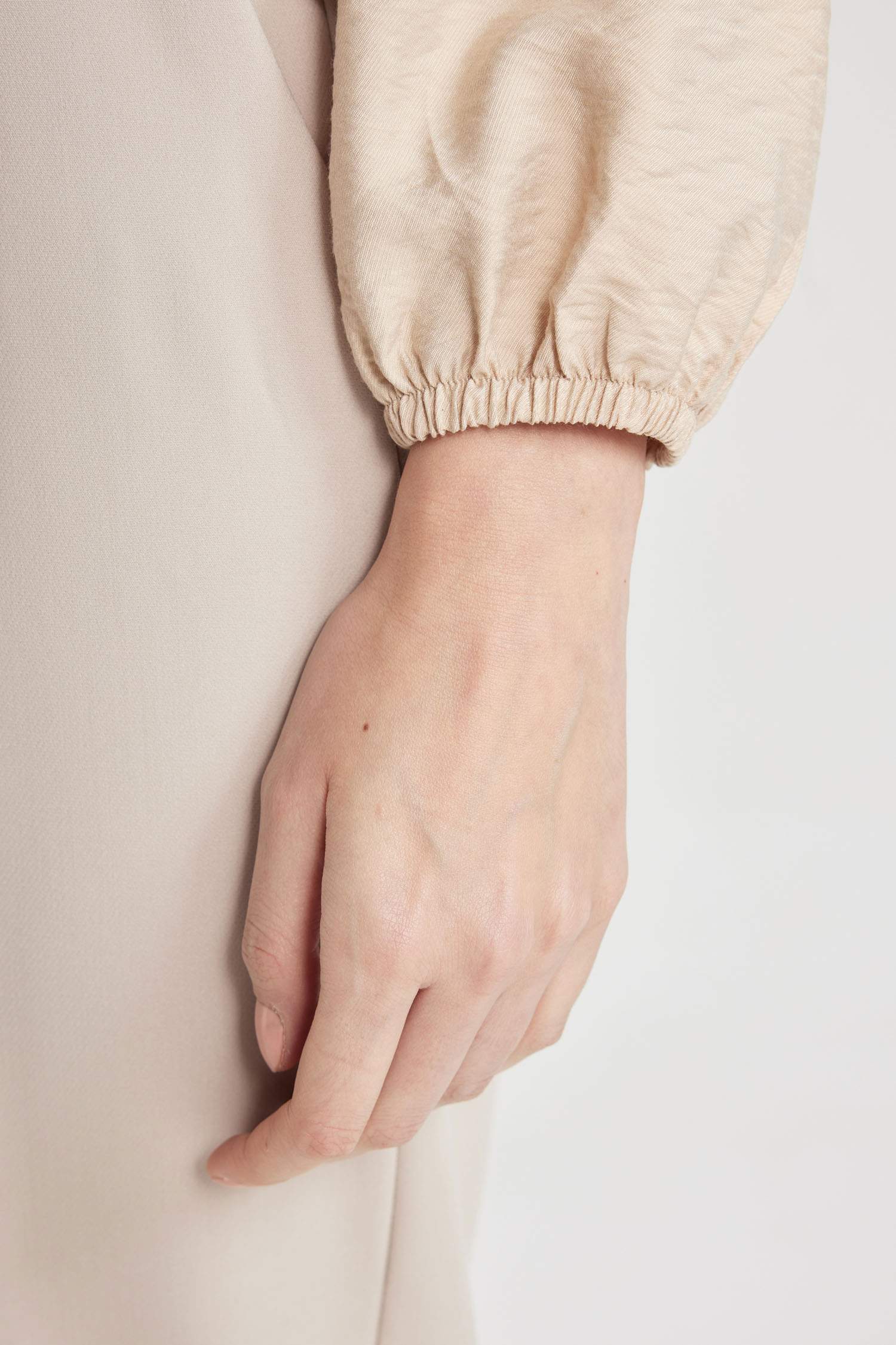 Regular Fit Bisiklet Yaka Uzun Kollu Bluz