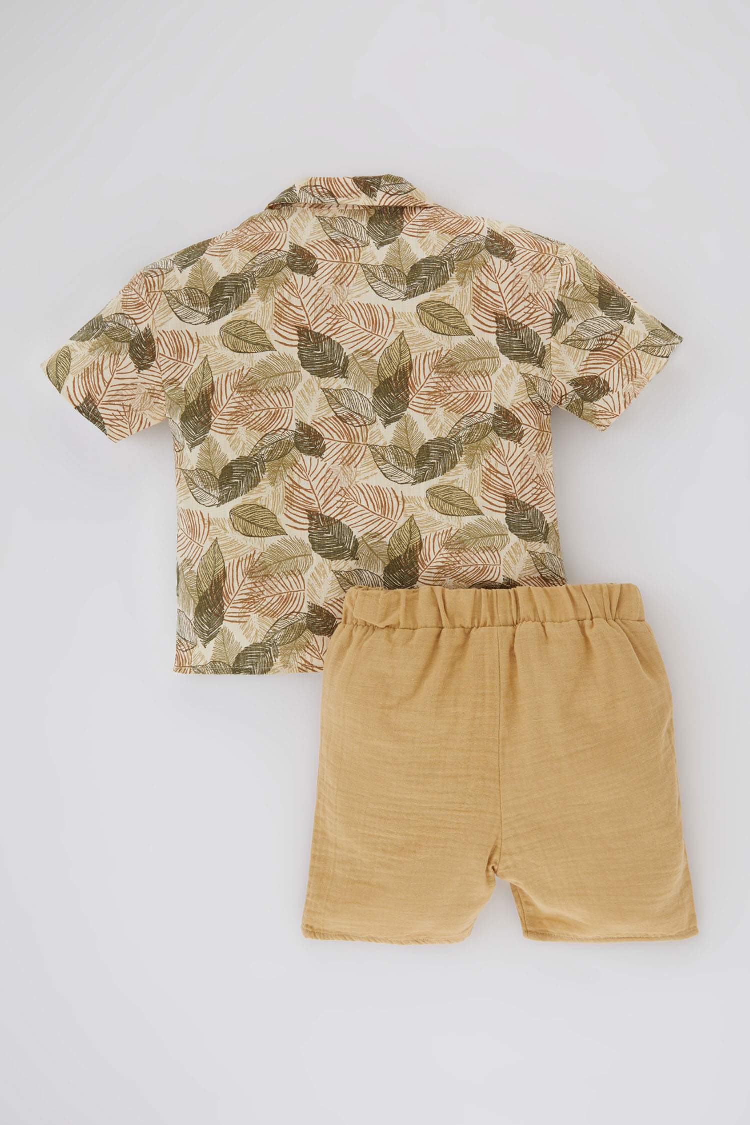 Baby Boy Tropical Patterned Shirt and Shorts 2 Piece Set