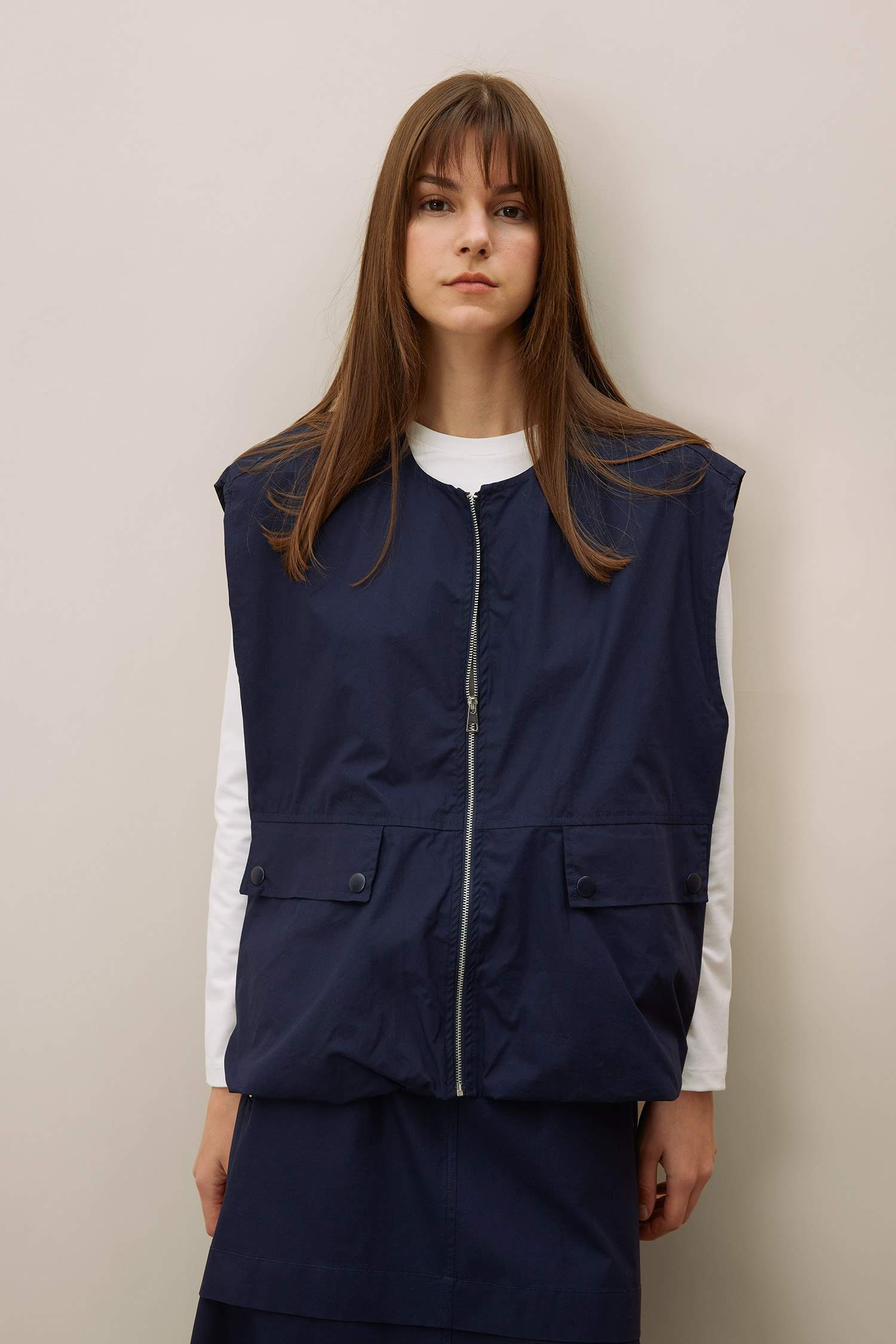 トップス SACRA LI/CO HIGH COUNT POPLIN GILET TRIPLE LAYERED LONG SLEEVELESS POPLIN SHIRT - WHITE - Shop