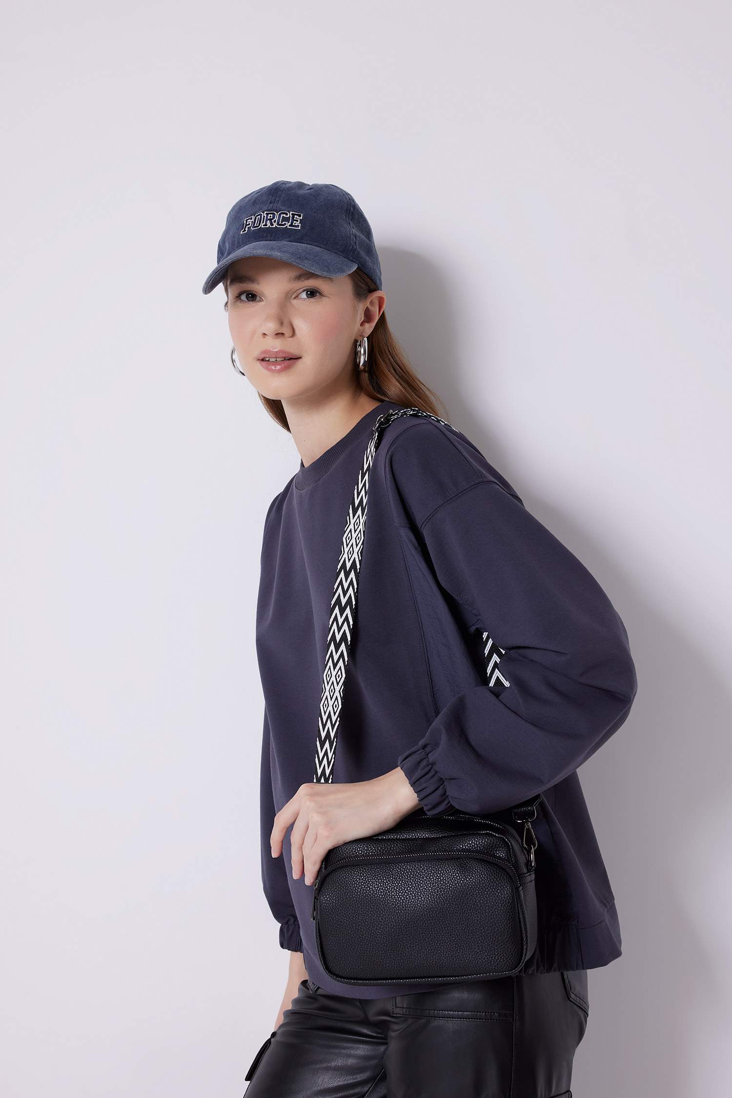 Kadın Suni Deri Omuz Çantası