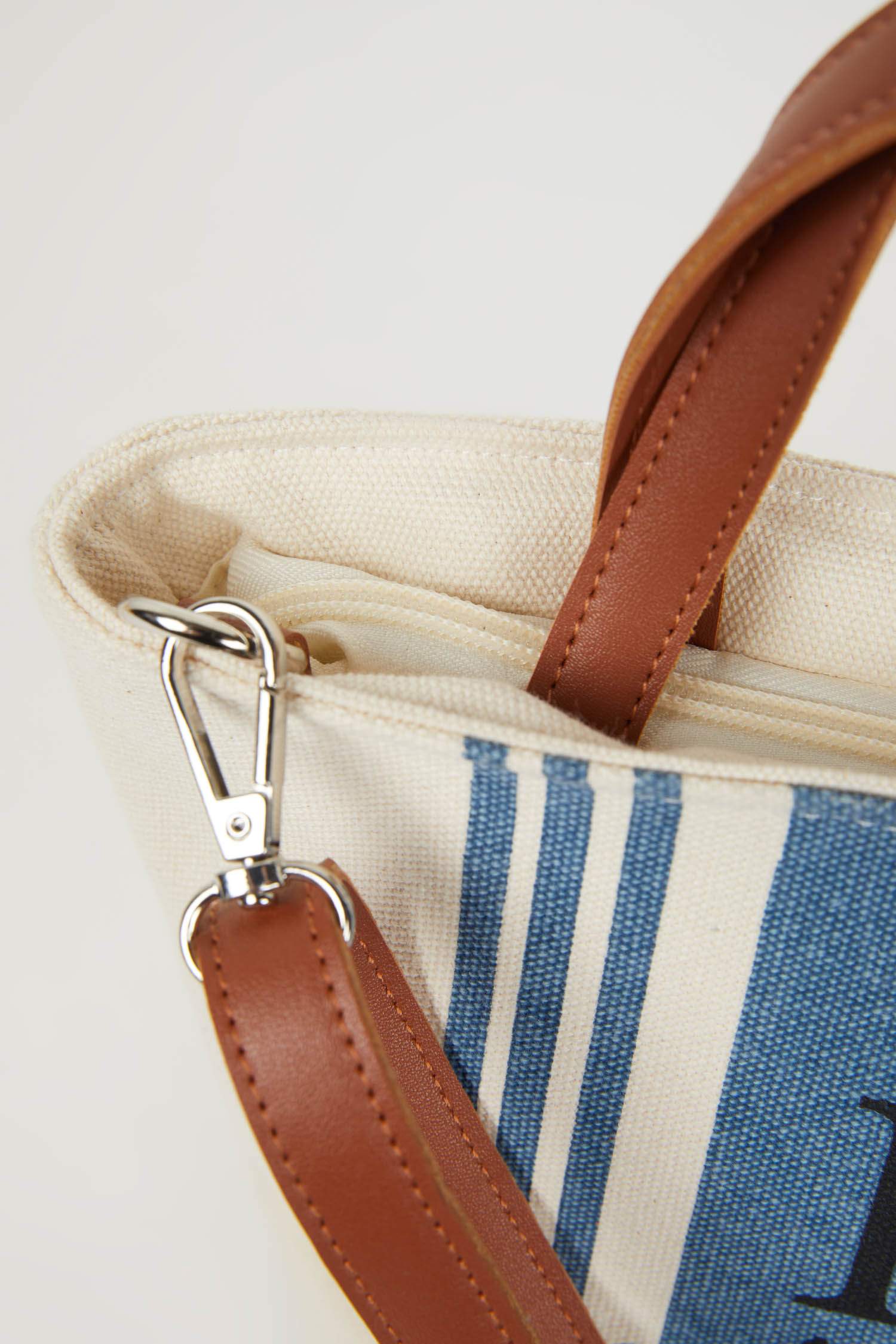 Kadın Kanvas El Çantası