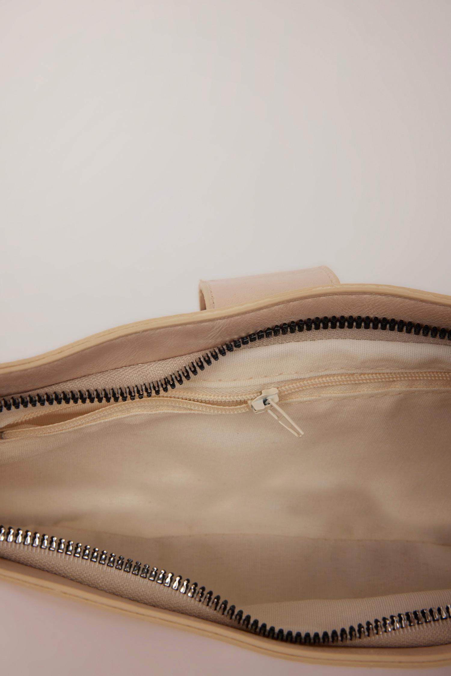 Kadın Toka Detaylı Suni Deri Omuz Çantası