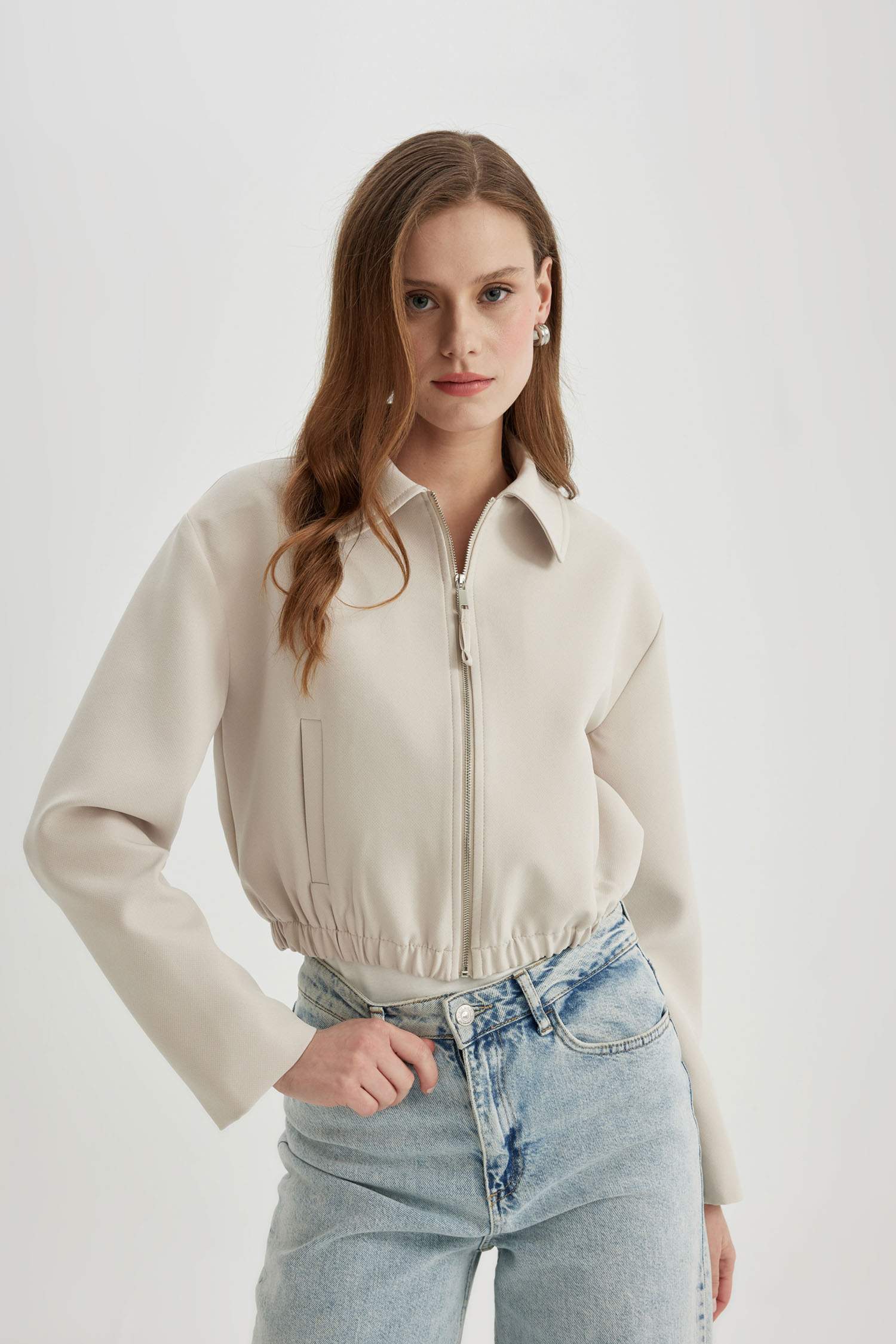 سترة بليزر بومبر بياخة قميص