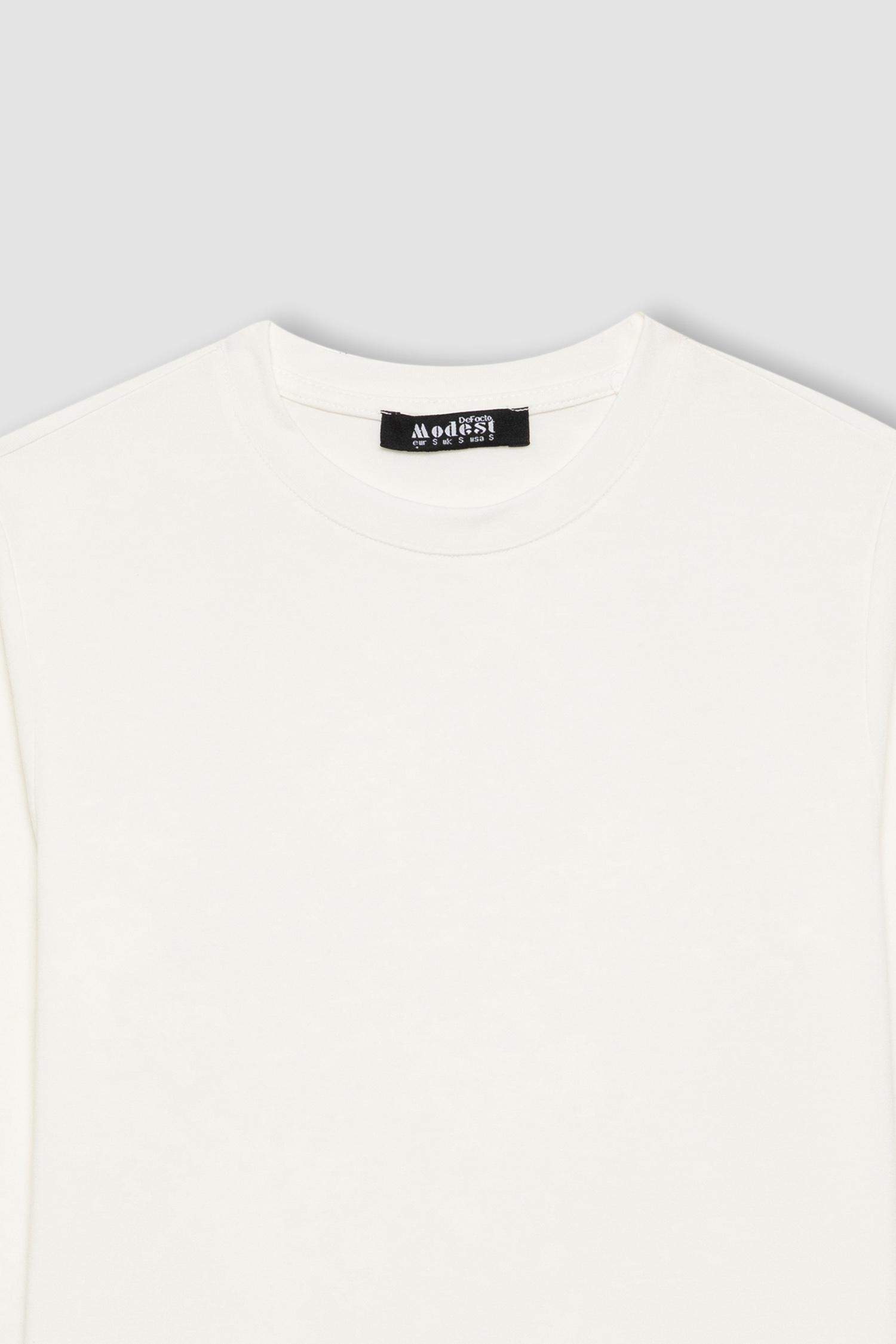 تيشيرت طويل بكم طويل