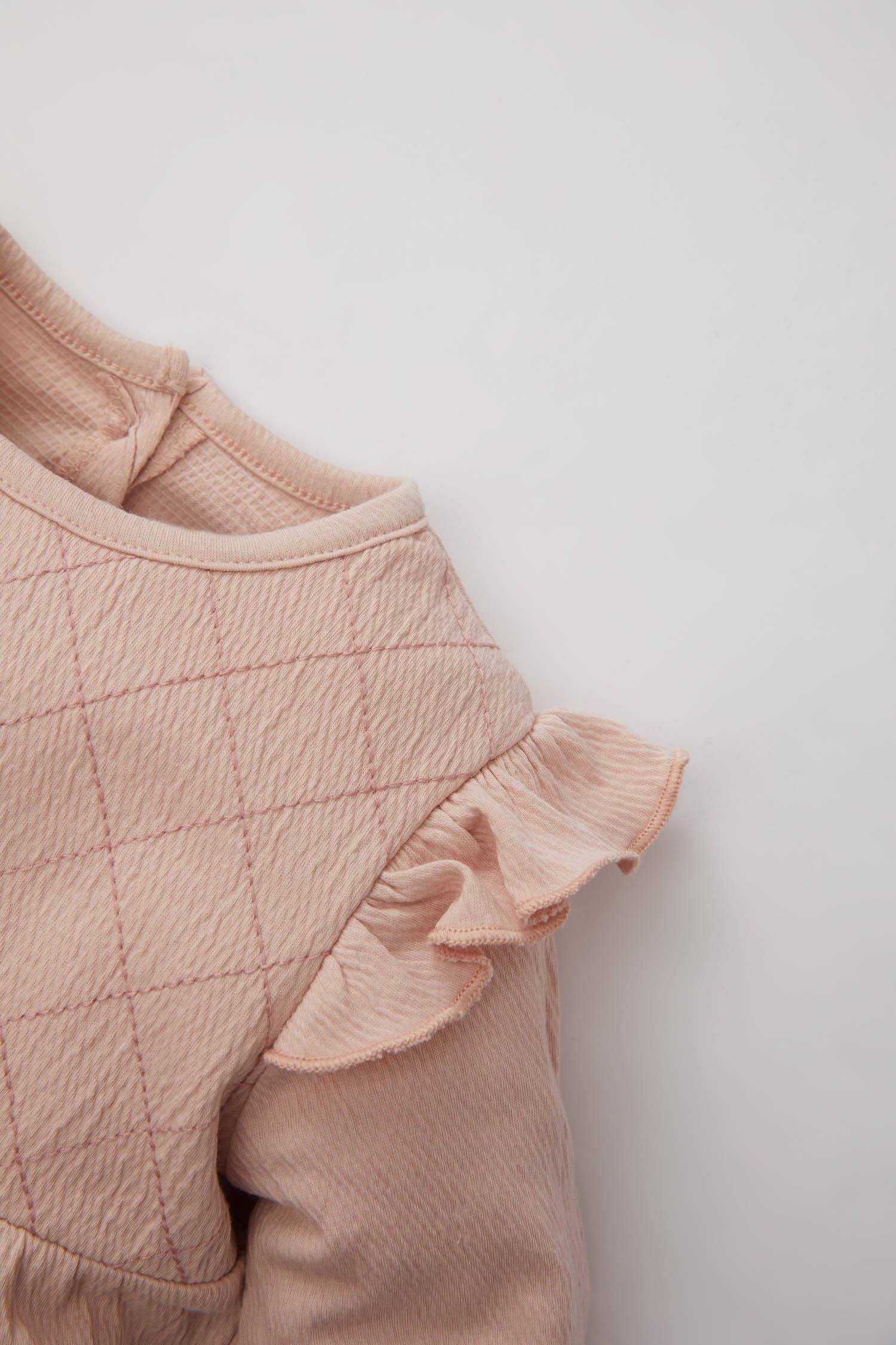 Crinkle Fabric Regular Fit Crew Neck Jumpsuit