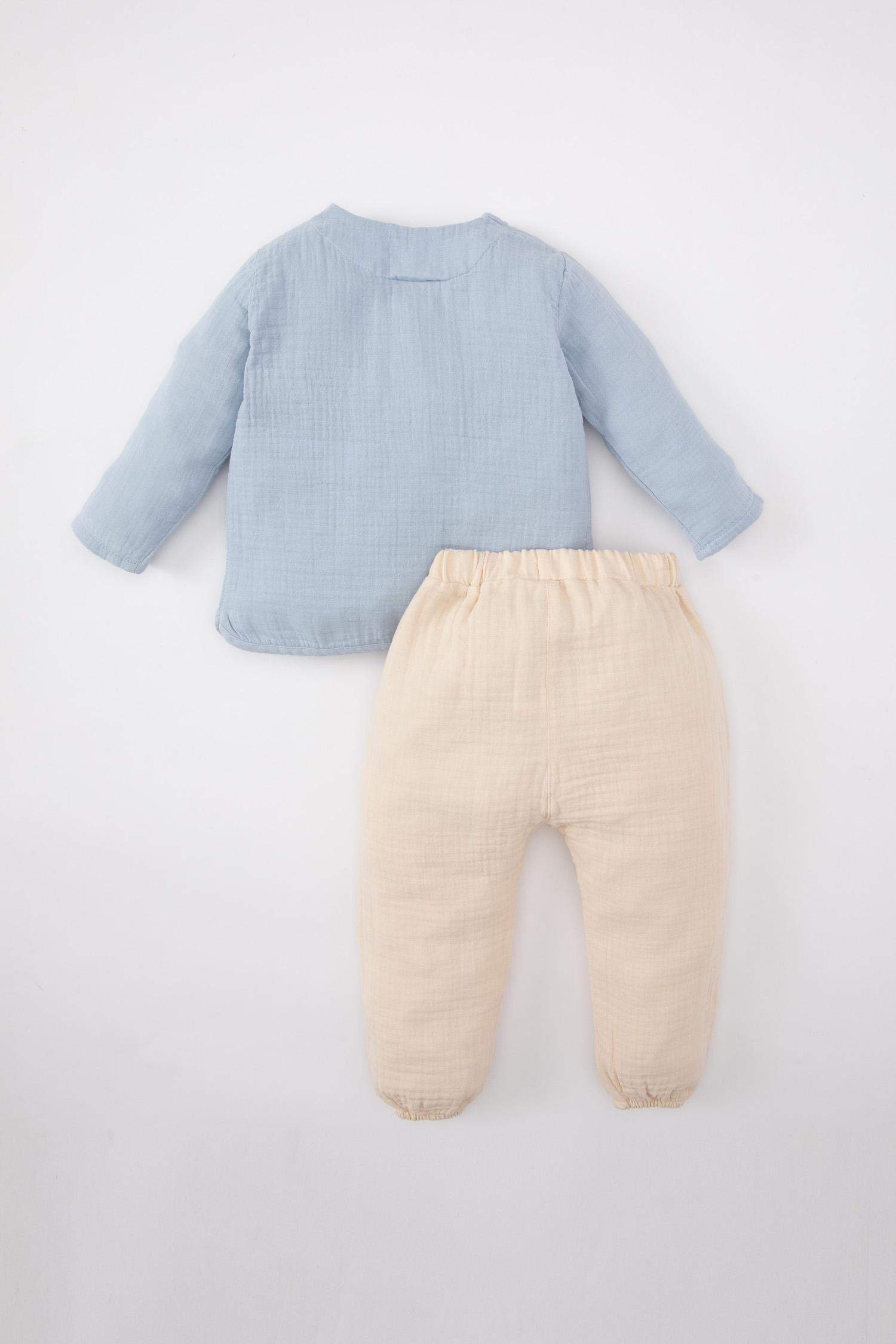 طقم ولادي قميص وسروال موسلين - قطعتين