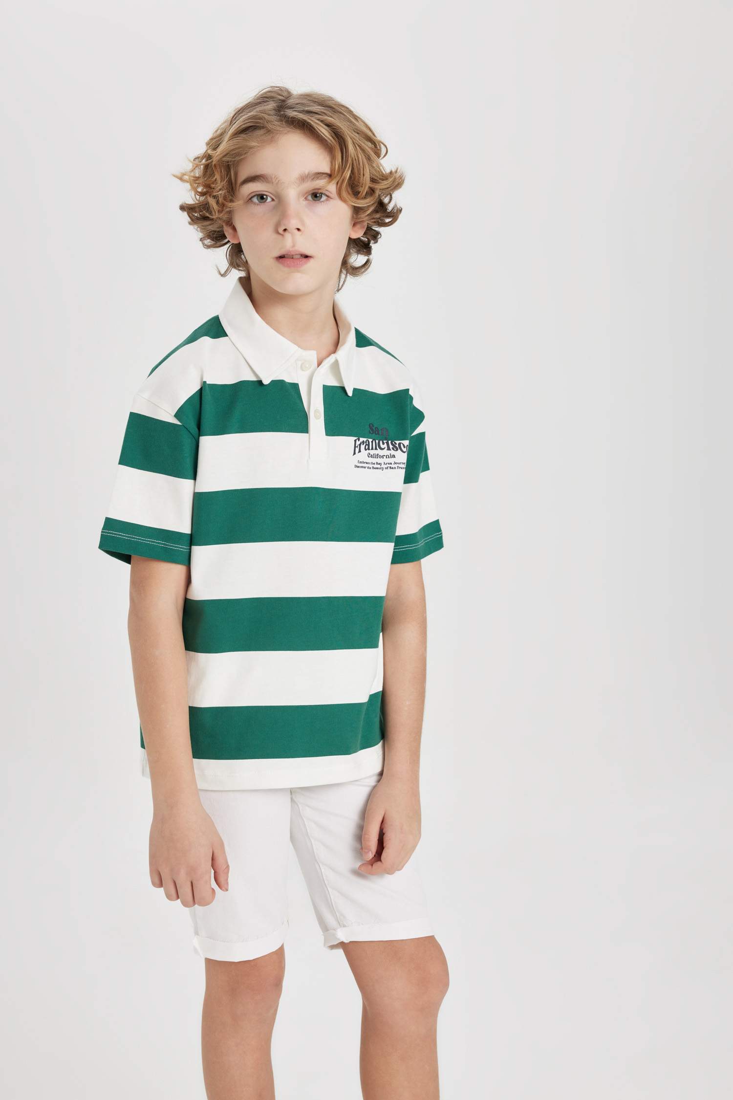 تيشيرت مخطط ولادي نص كم برقبة بولو واسع