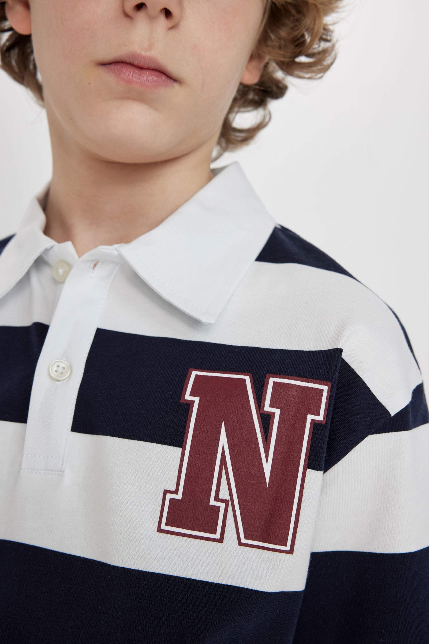 Erkek Çocuk Oversize Geniş Kalıp Çizgili Baskılı Kısa Kollu Polo Tişört