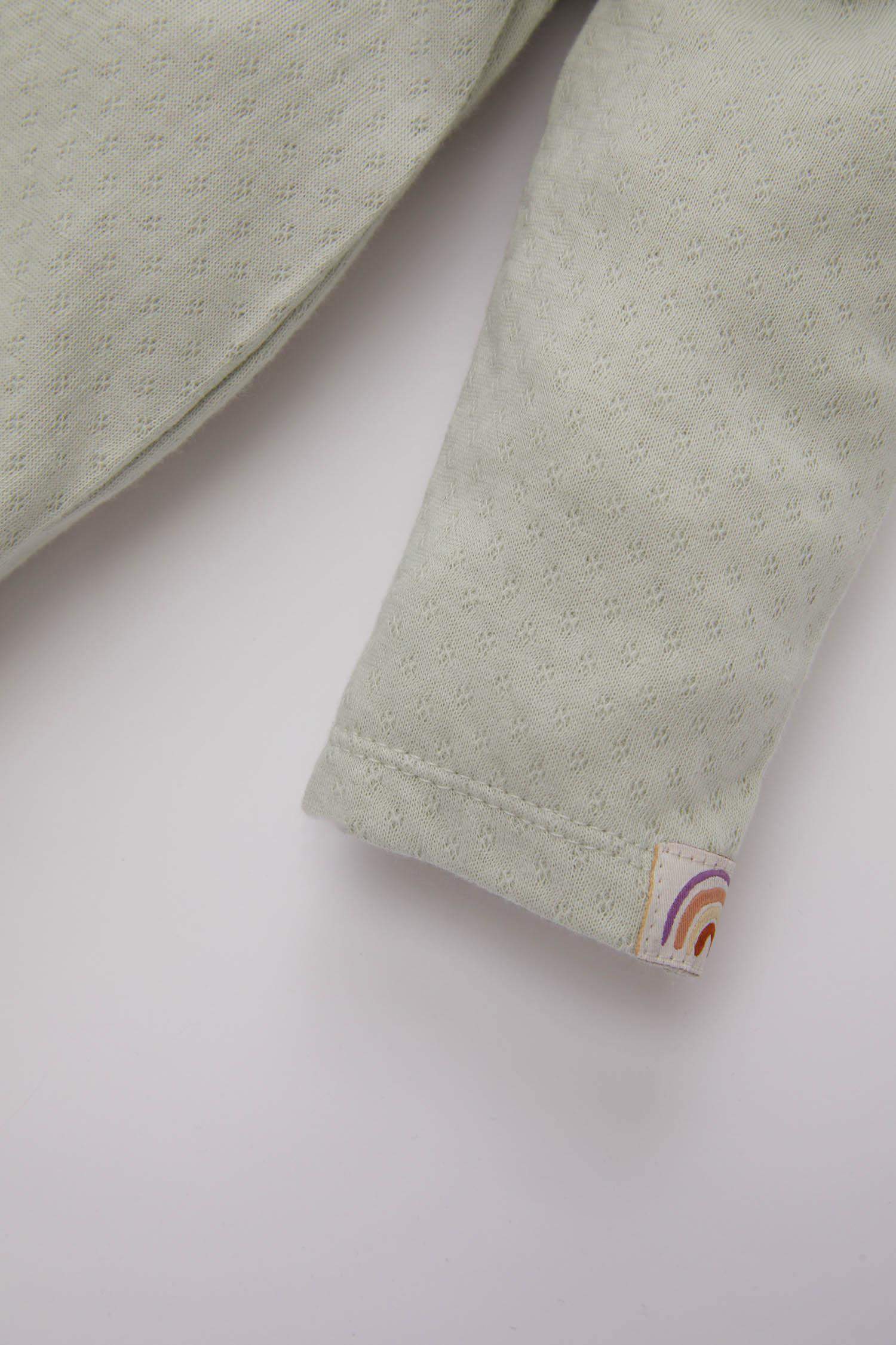 جمبسوت بناتي حديثي الولادة