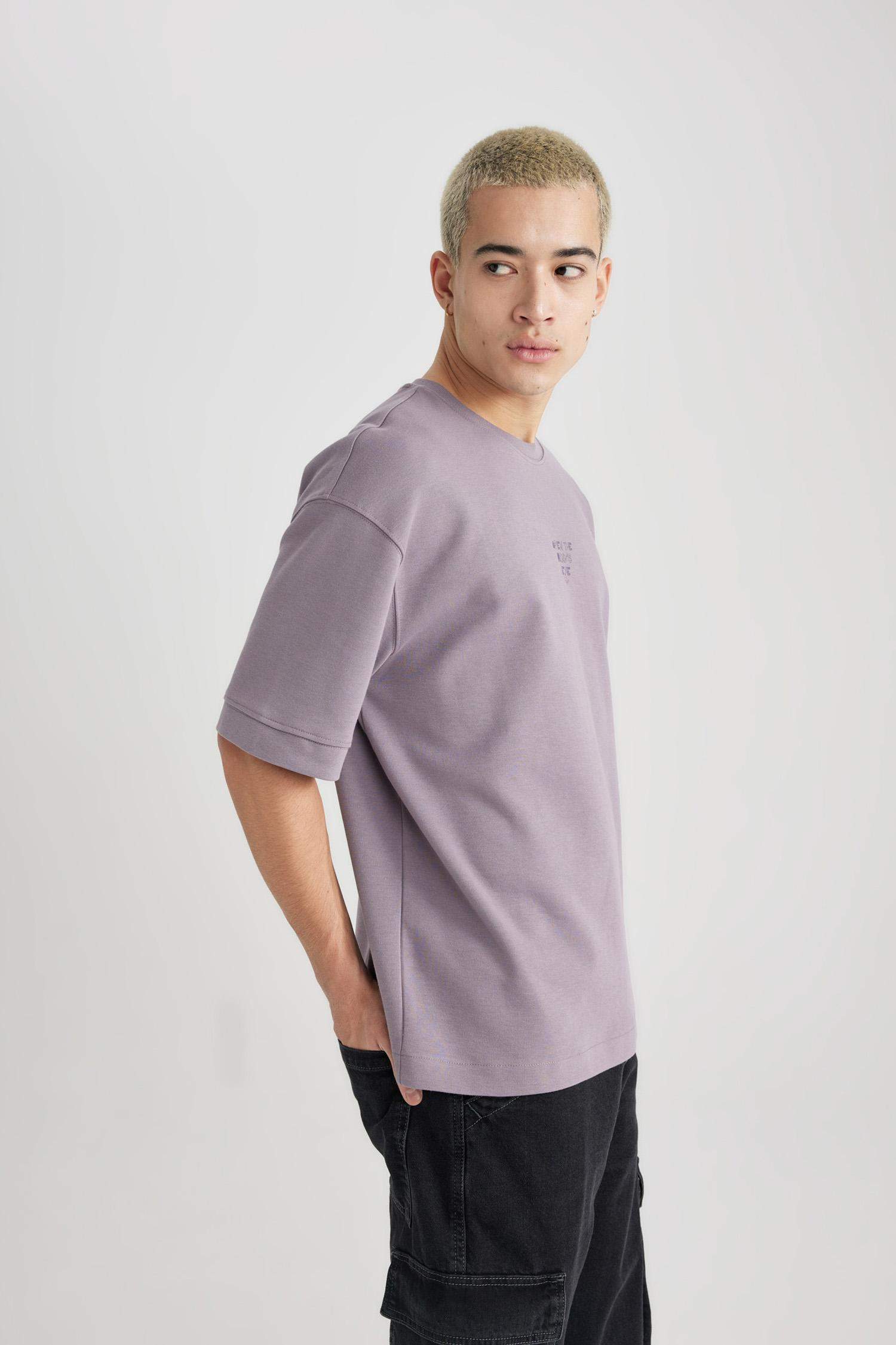 Loose Fit Crew Neck Slogan Printed T-Shirt