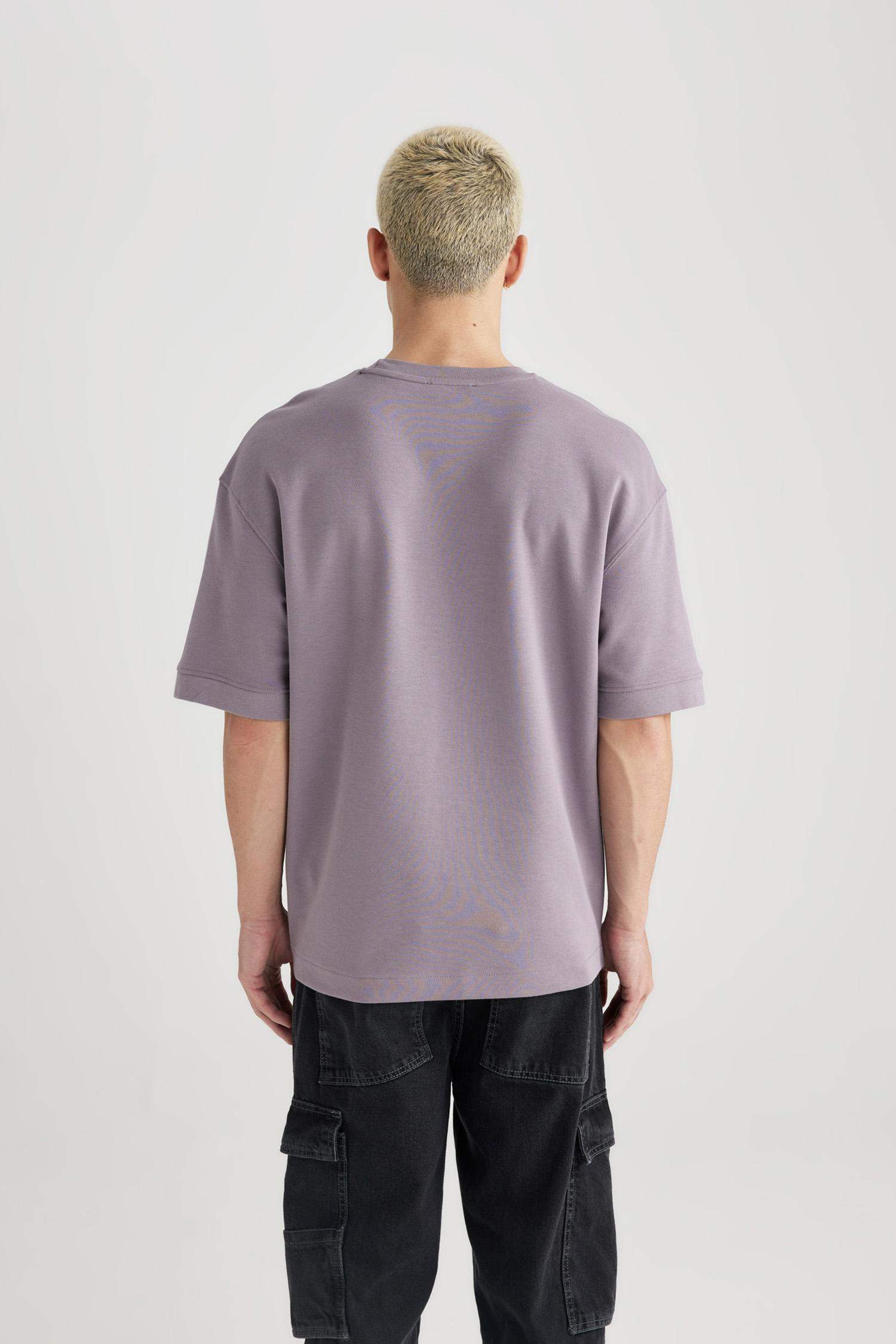 Loose Fit Crew Neck Slogan Printed T-Shirt