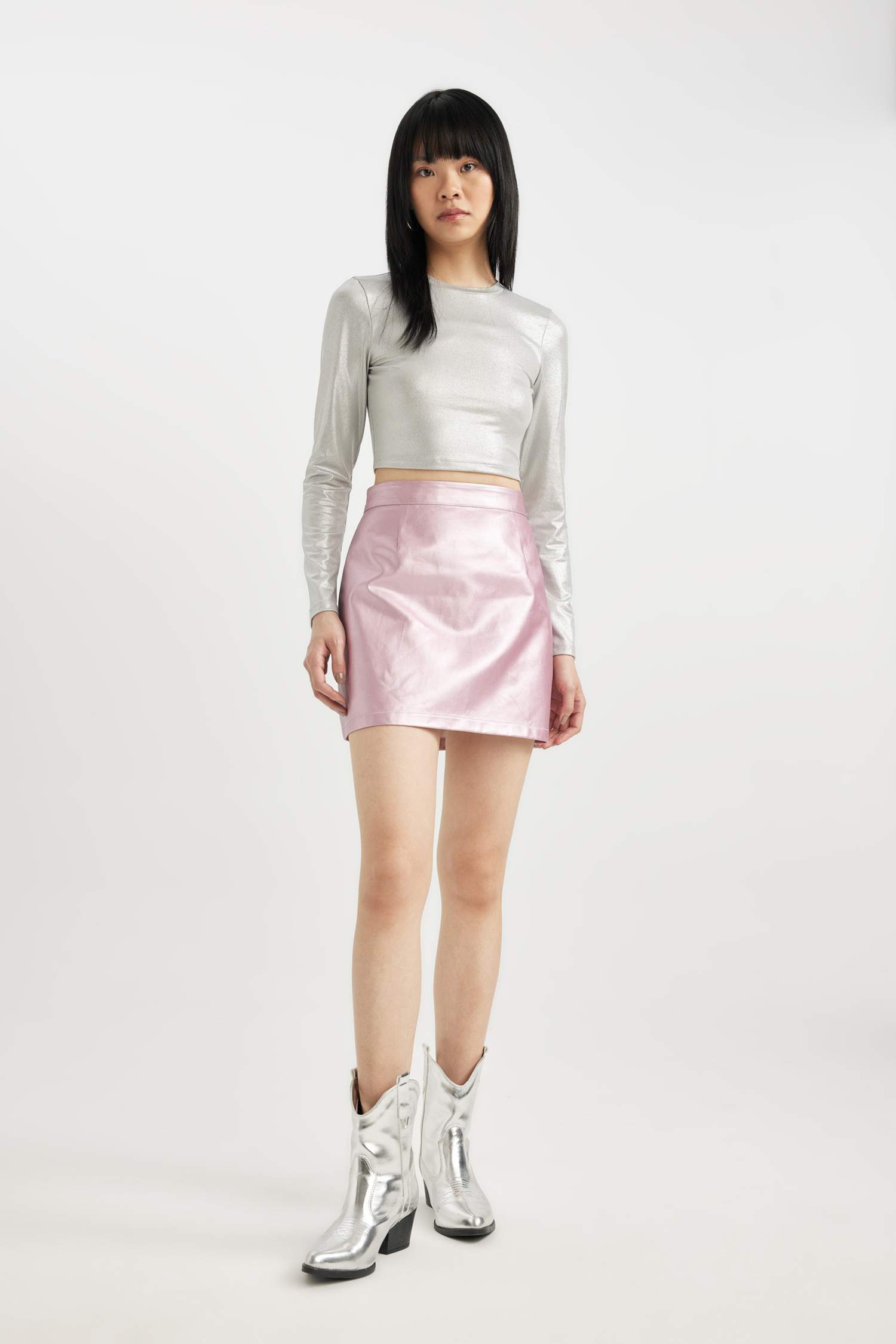 A Kesim Pembe Parlak Mini Etek