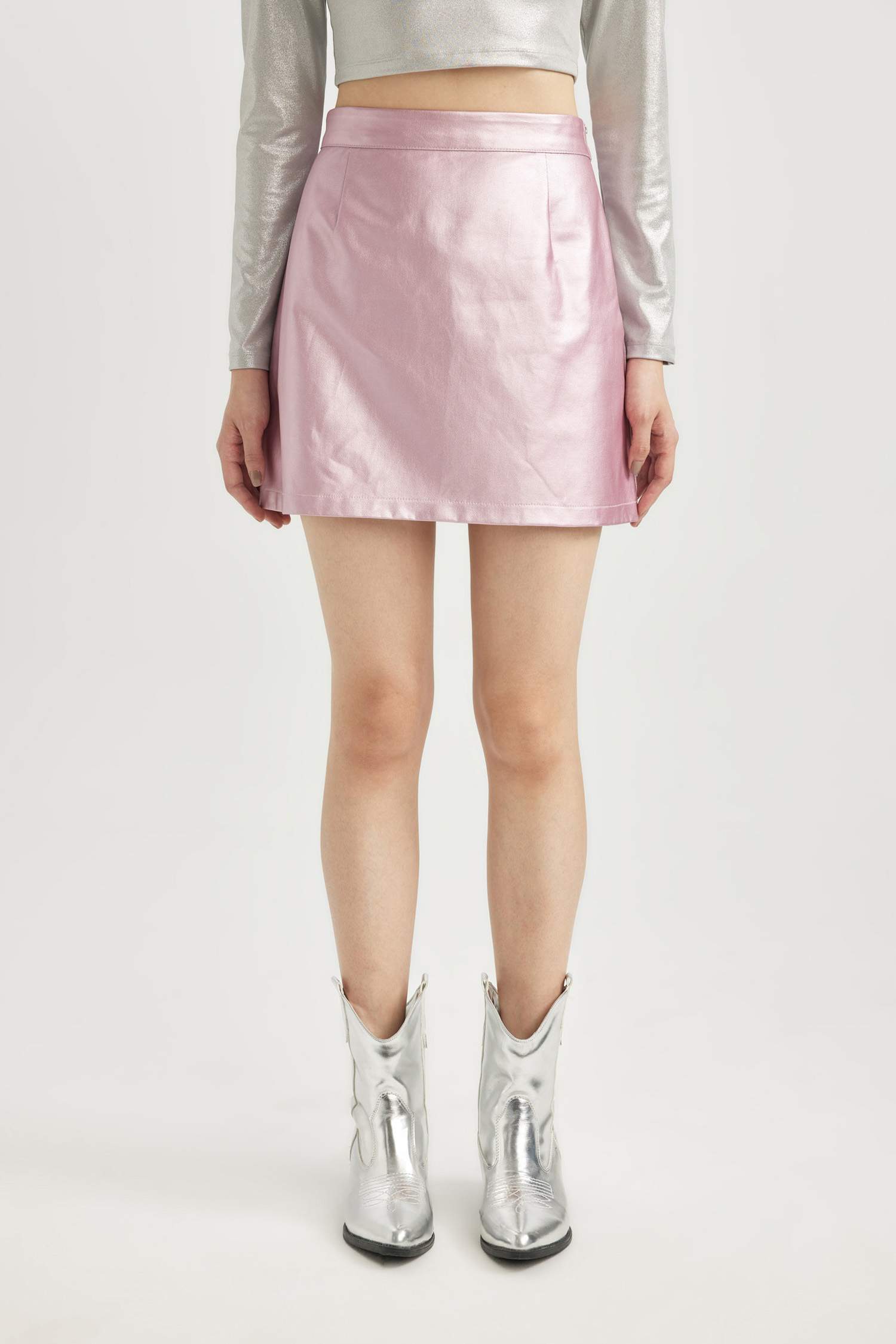 A Kesim Pembe Parlak Mini Etek