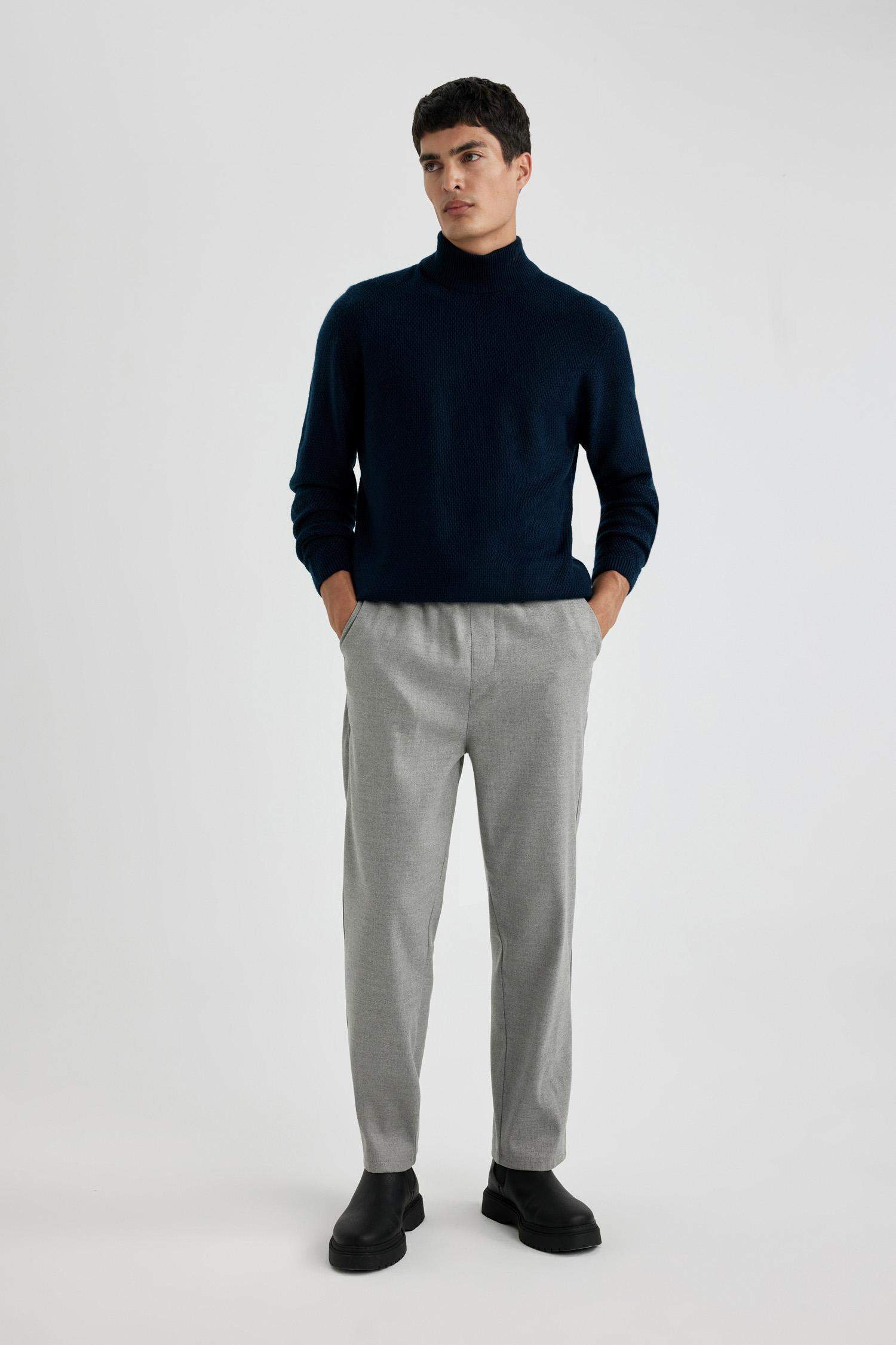 Standard Fit Turtleneck Basic Knitted Pullover