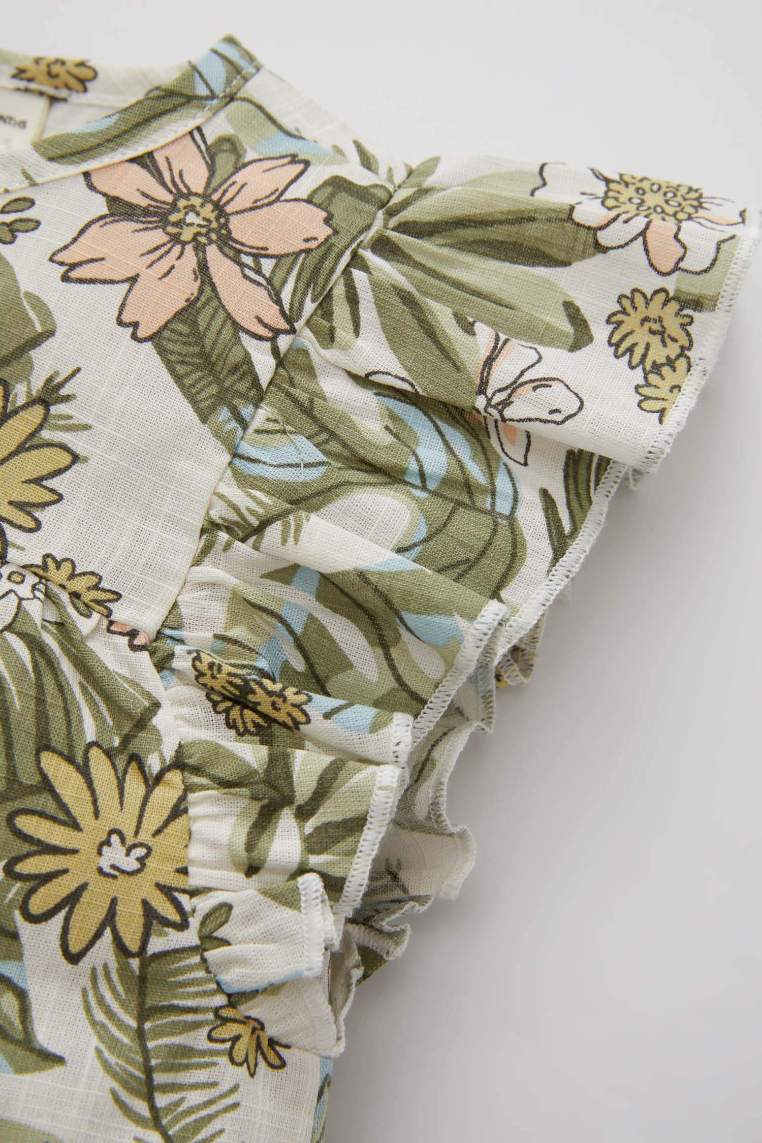 قميص بناتي نص كم قصة عادية بياقة مستديرة