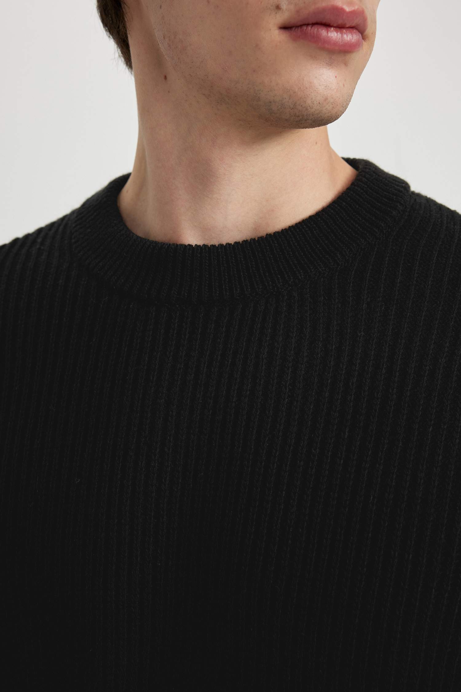 Oversize Fit Crew Neck Basic Knitted Pullover