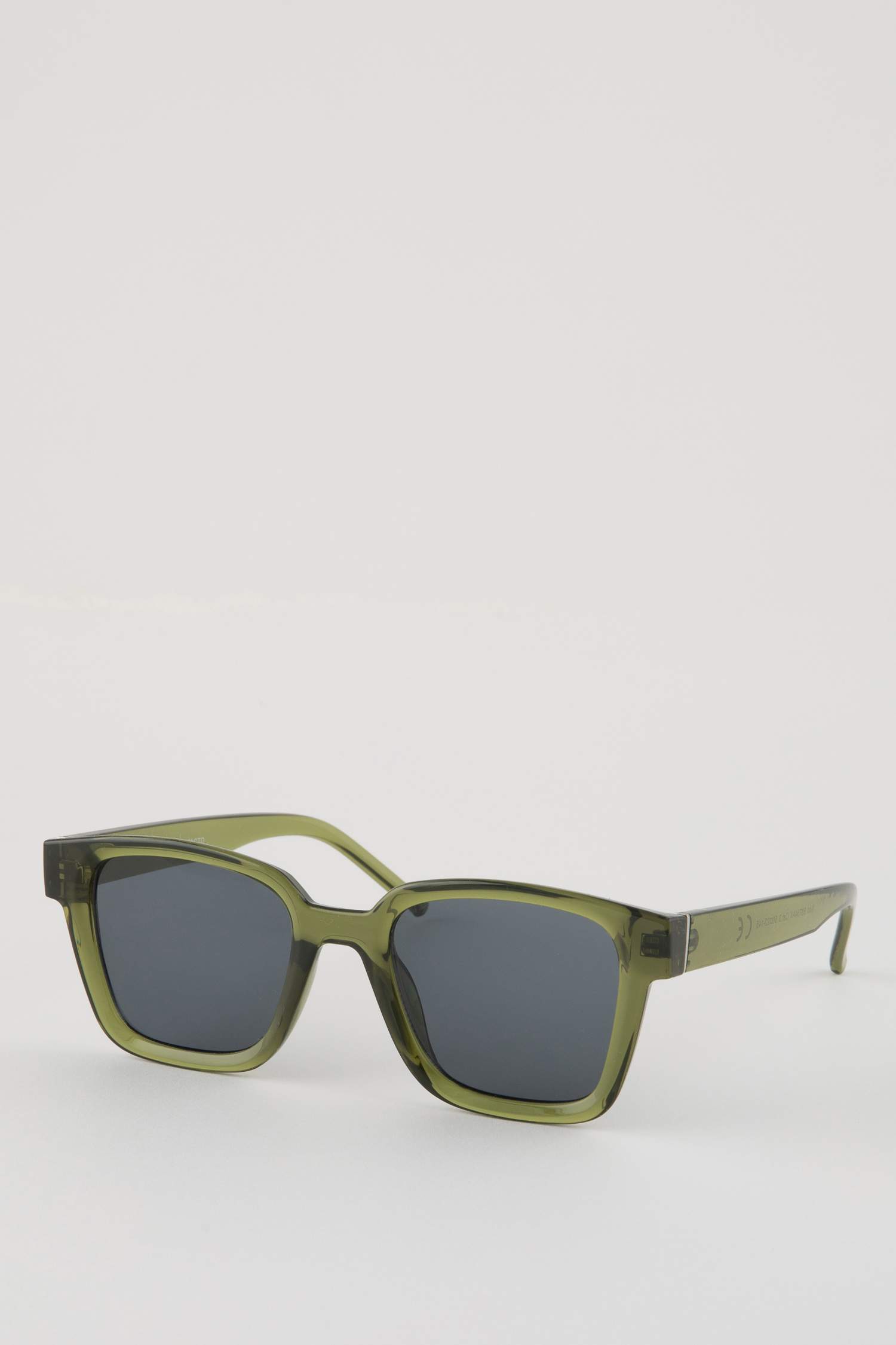 Woman Square Sunglasses