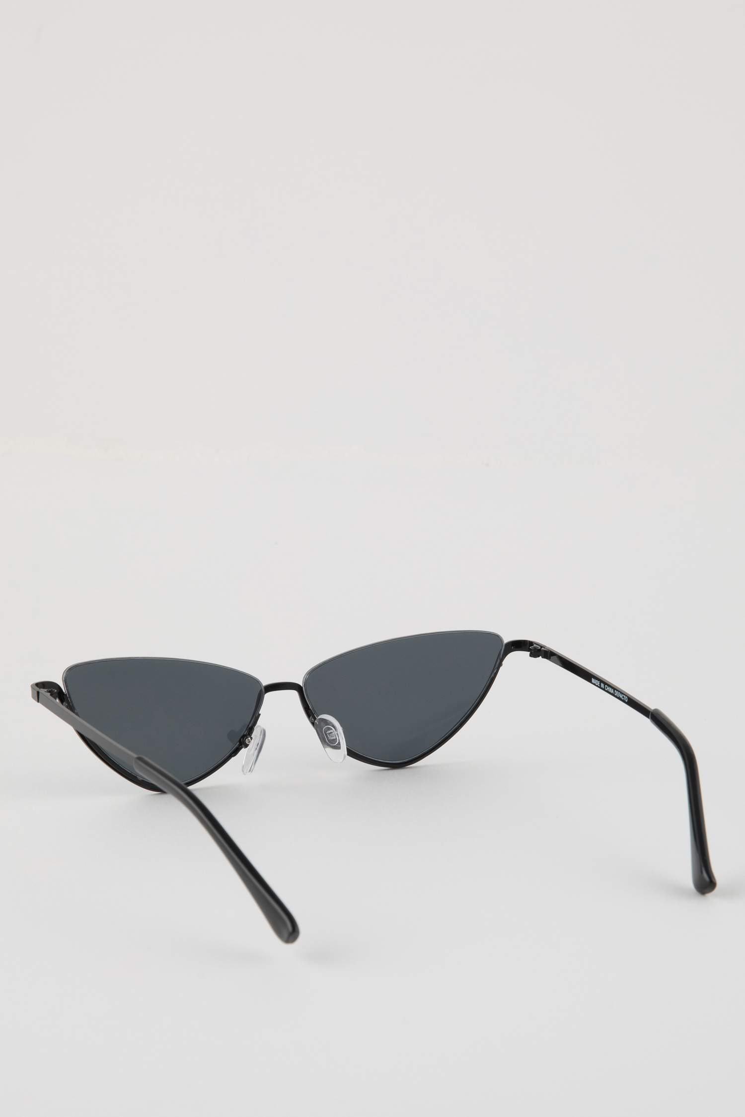 Kadın Kedi Gözü Güneş Gözlüğü