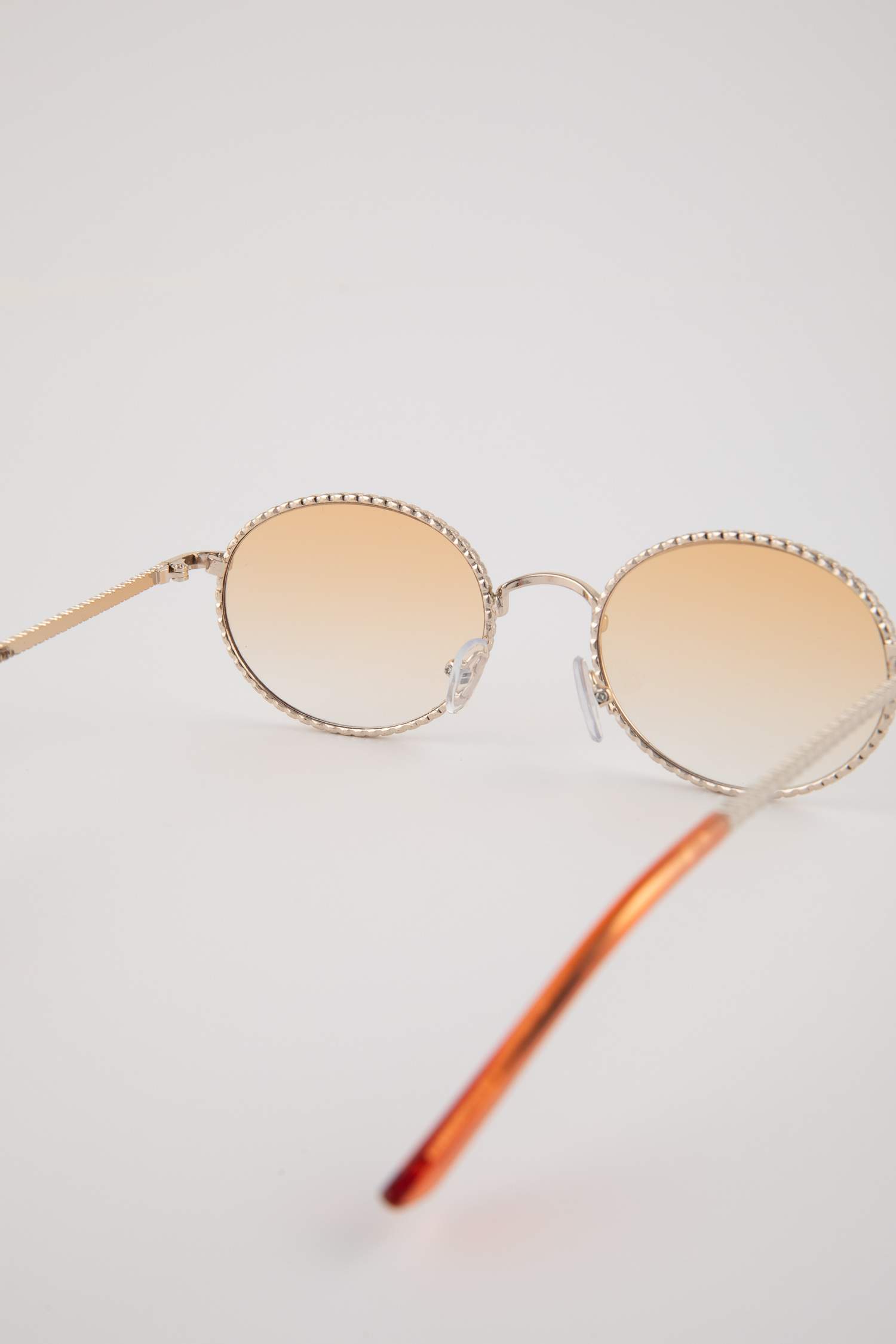 Kadın Yuvarlak Güneş Gözlüğü