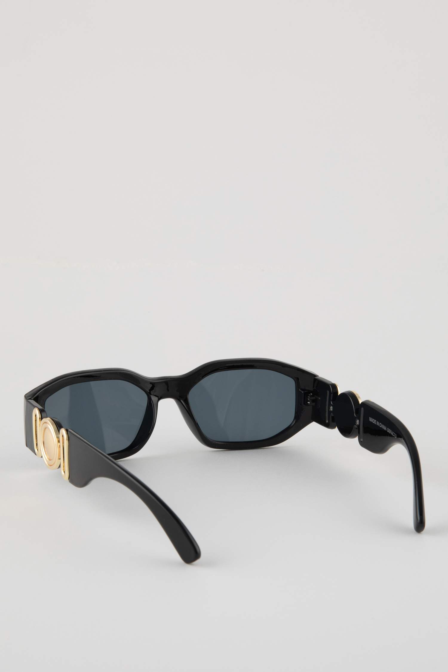 Әйелдерге Күн көзілдірігі