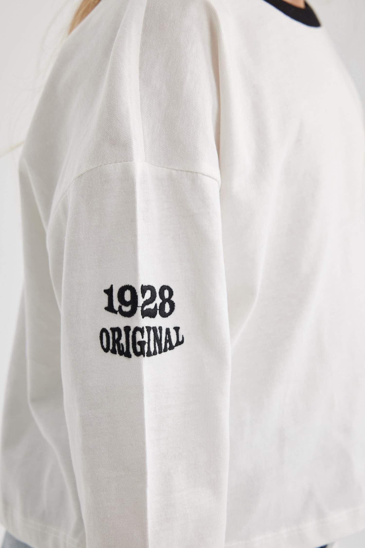 Girl Disney Mickey & Minnie Crop Crew Neck Cotton T-Shirt