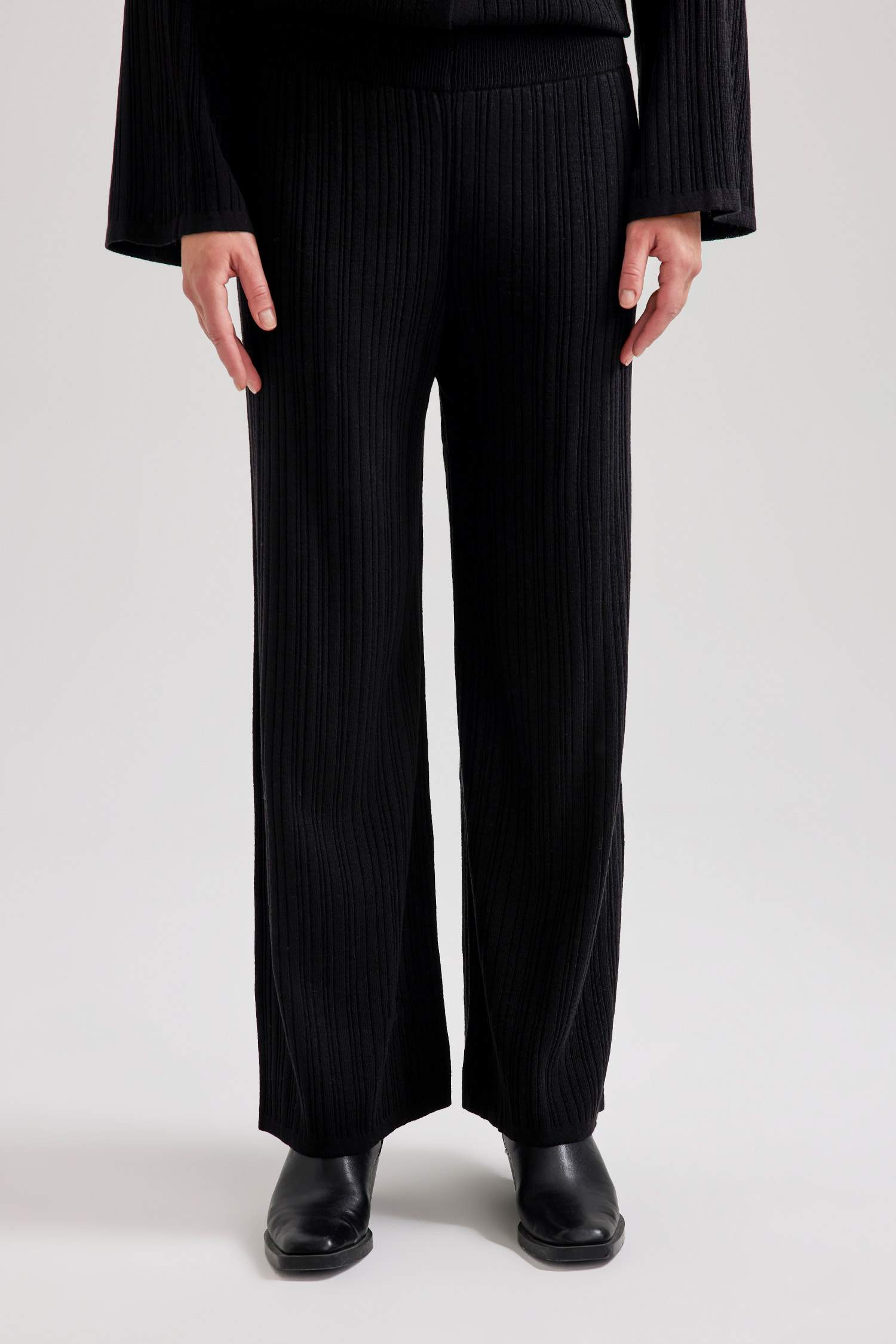 Regular Fit Trousers