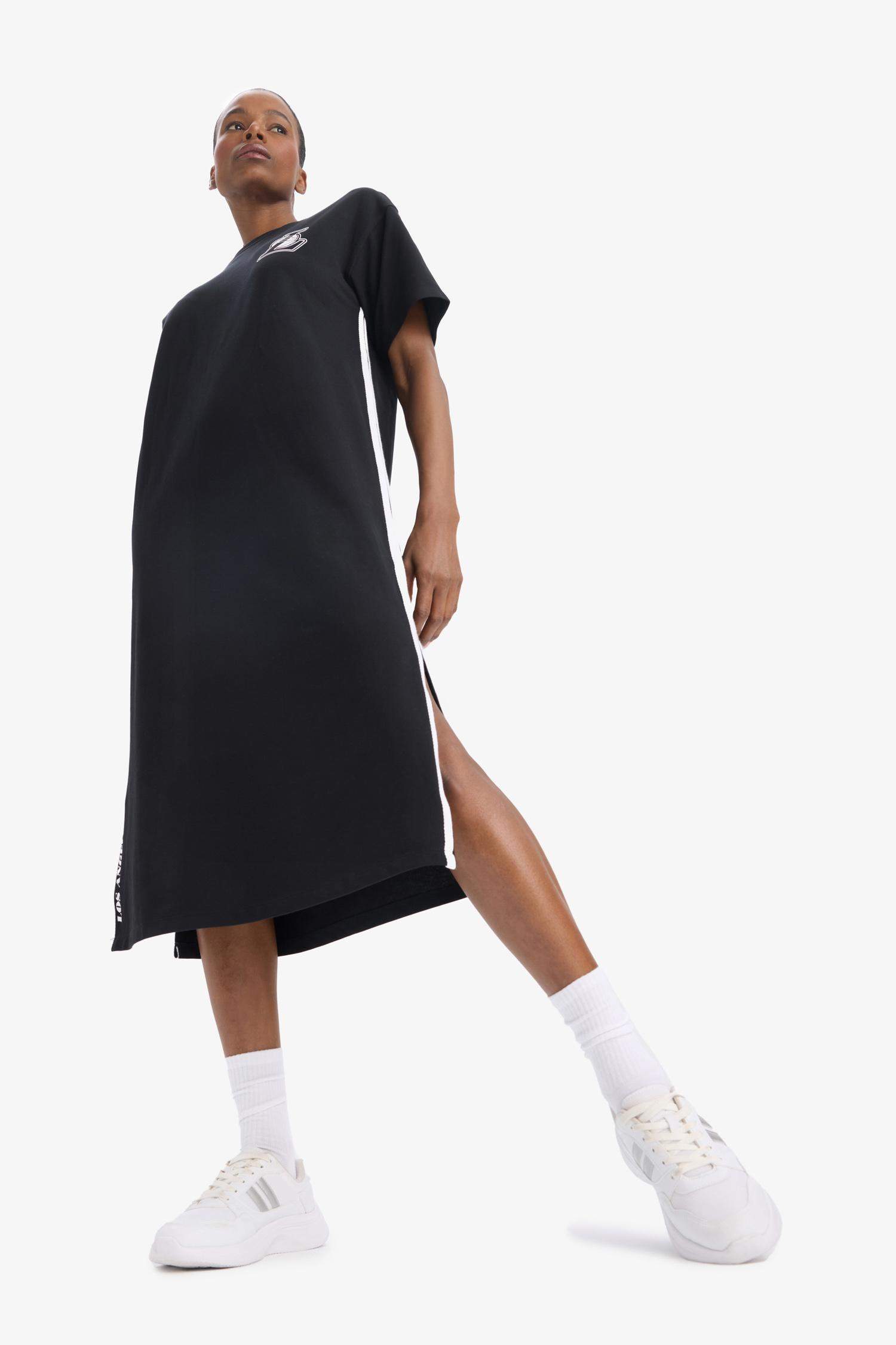 Платье DeFactoFit NBA Los Angeles Lakers оверсайз с коротким рукавом и широким покроем из пике, миди.