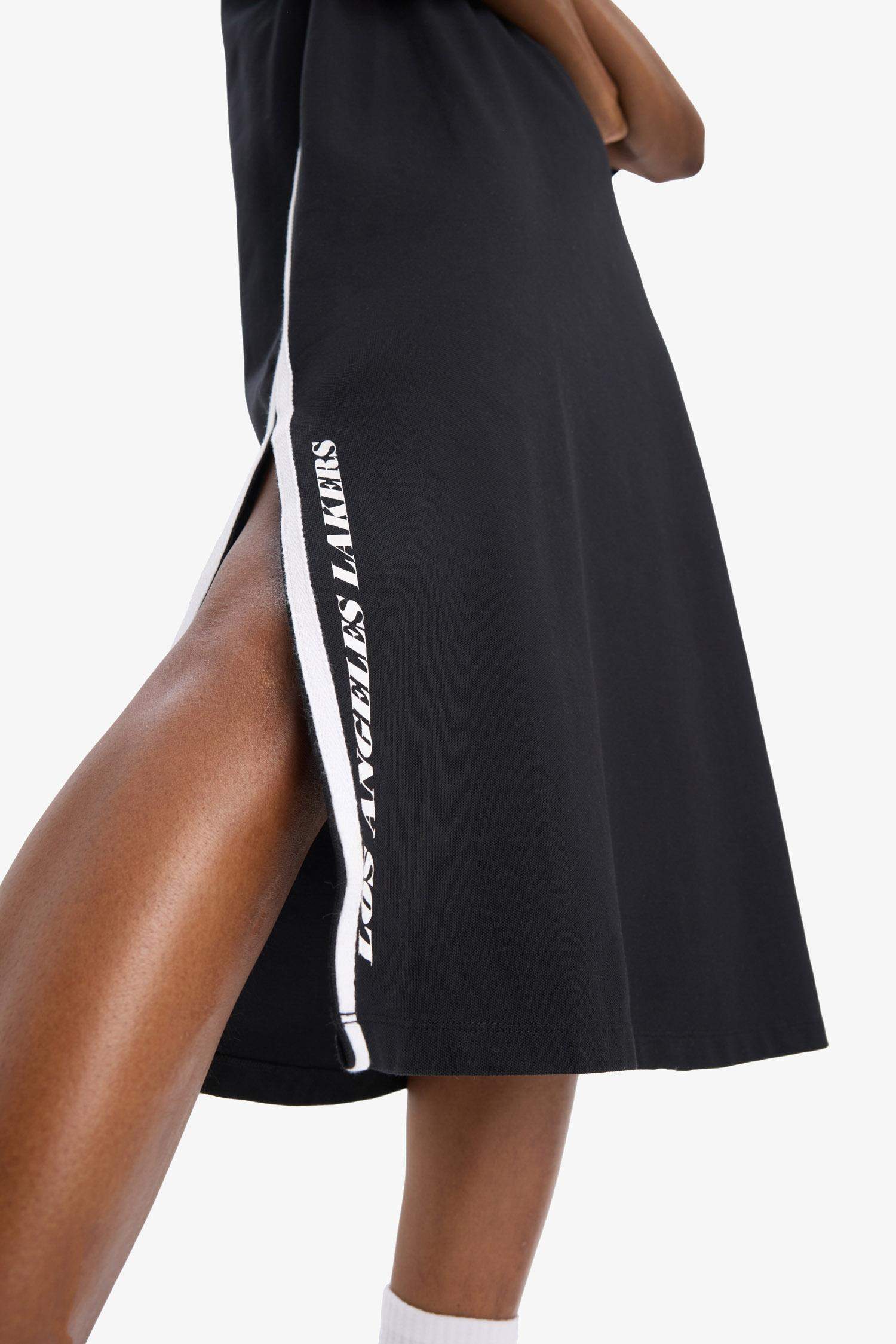 Платье DeFactoFit NBA Los Angeles Lakers оверсайз с коротким рукавом и широким покроем из пике, миди.