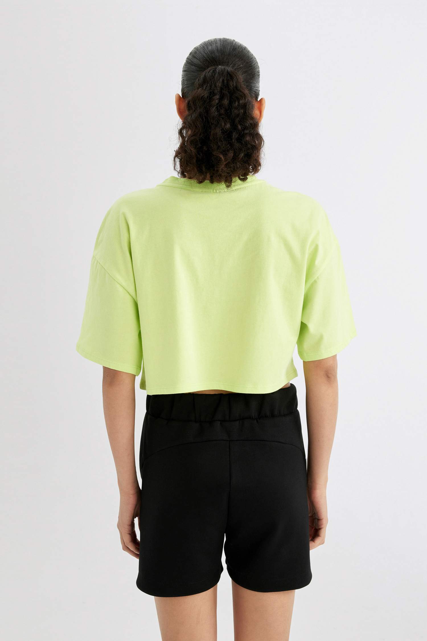 DeFactoFit NBA Wordmark Oversize Fit Crew Neck T-Shirt