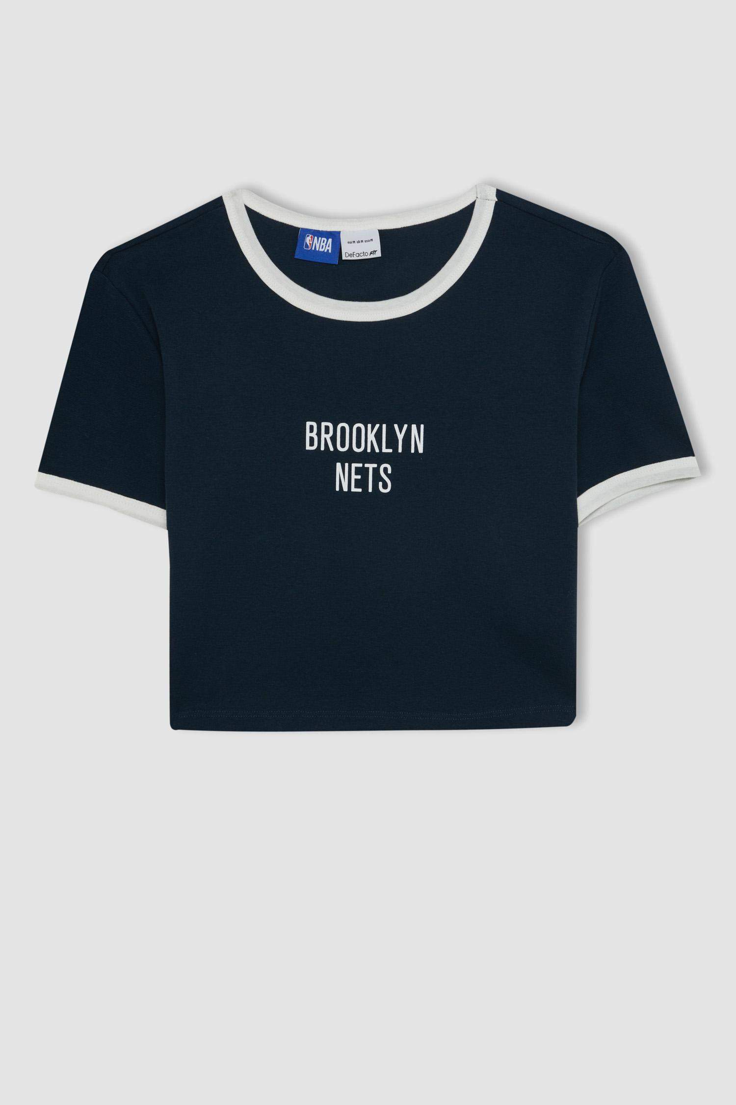 DeFactoFit NBA Brooklyn Nets Crop T-Shirt