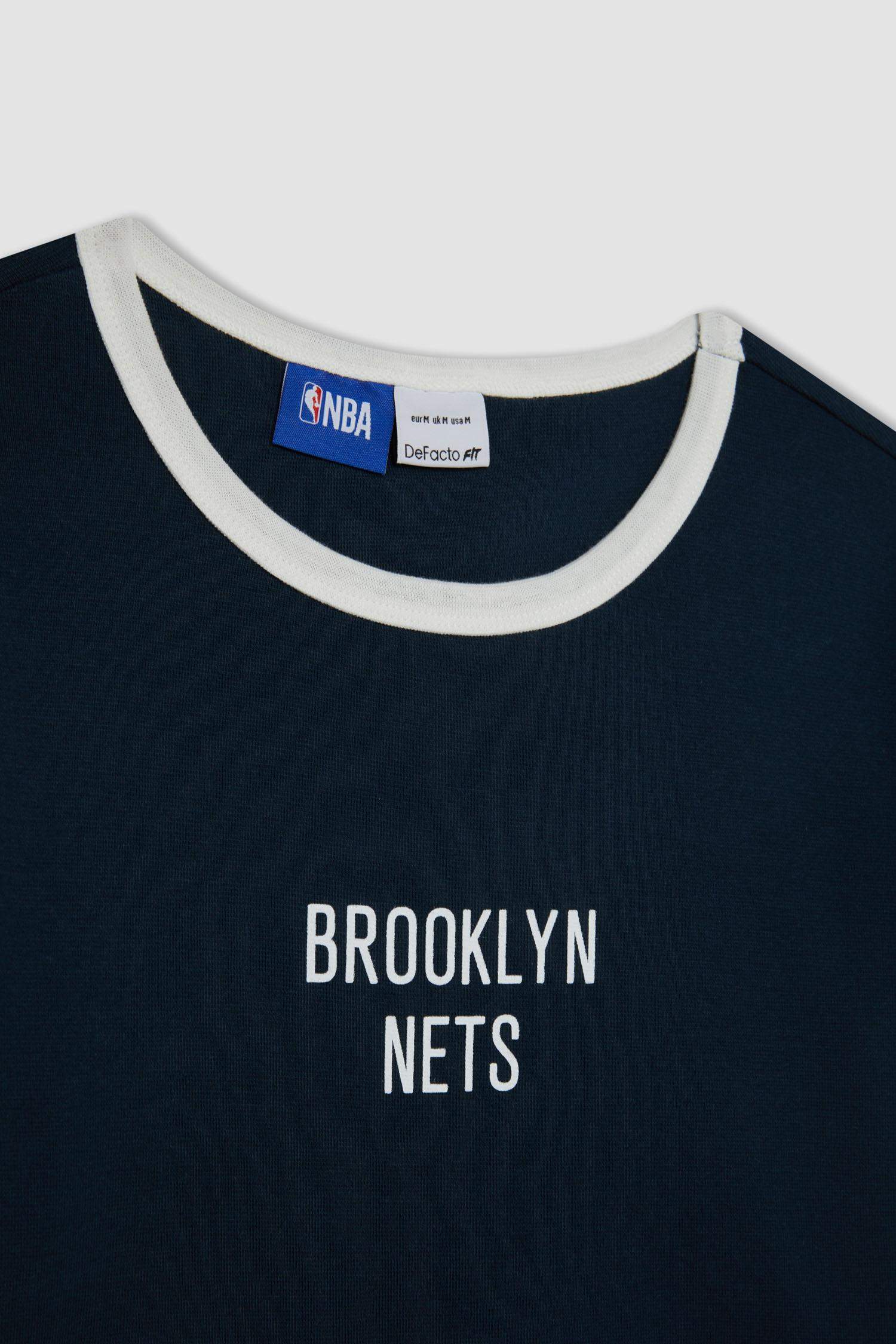 DeFactoFit NBA Brooklyn Nets Crop T-Shirt