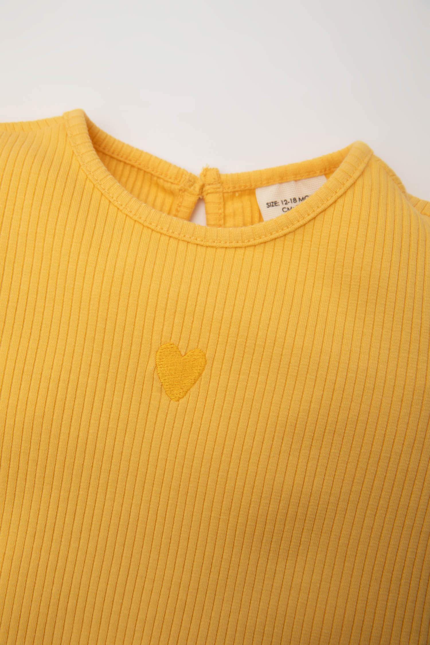 Ensemle de T-Shirt et Short pour Bébé Fille