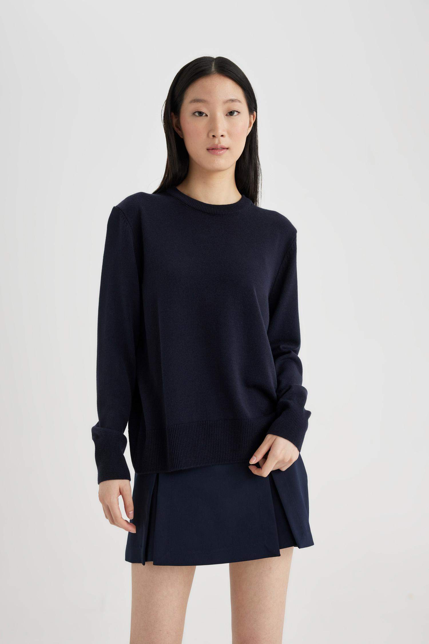 Regular Fit Yumuşak Dokulu Bisiklet Yaka Basic Düz Triko Kazak