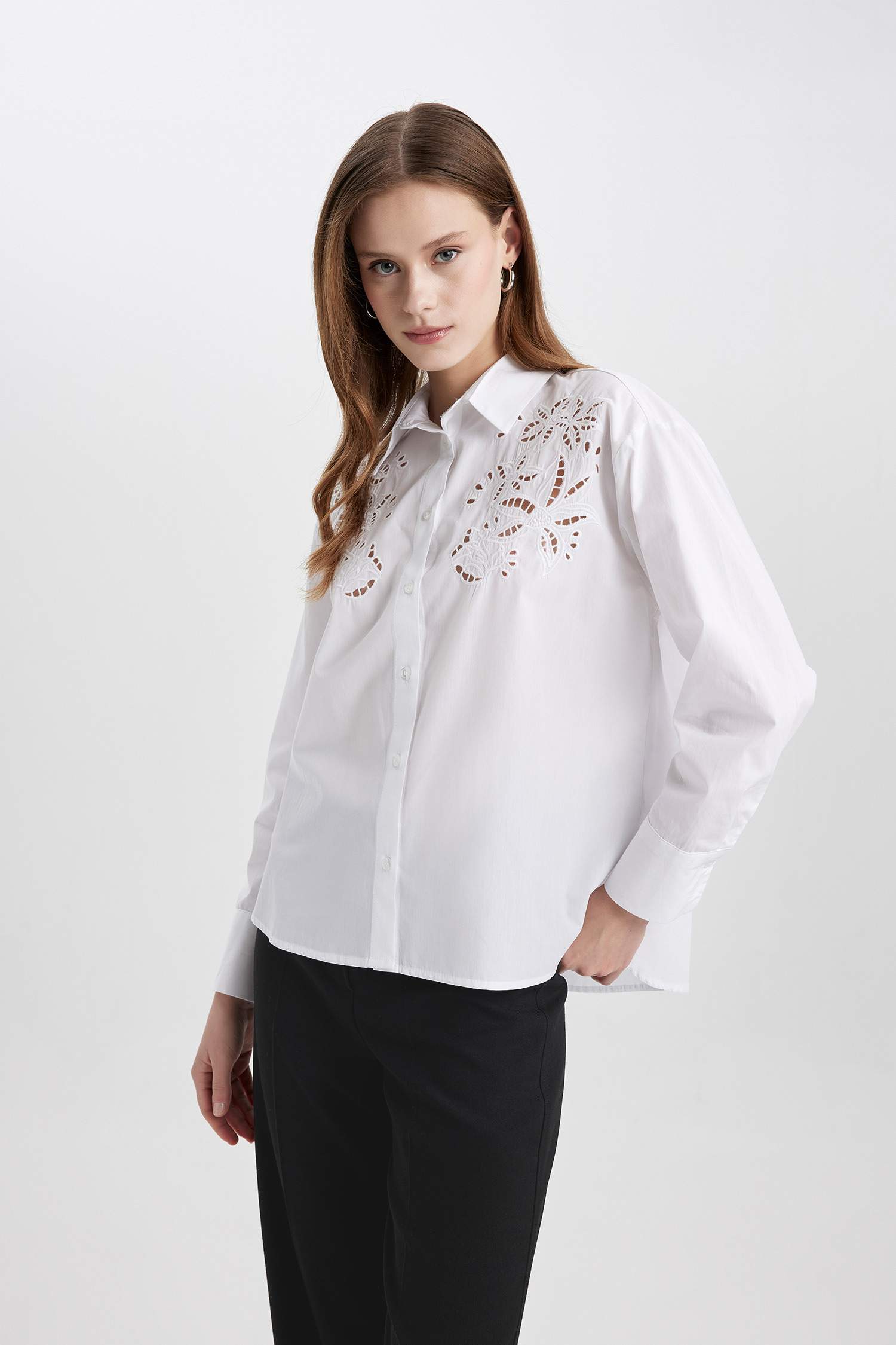 Oversize Fit Perforated Poplin White Shirt