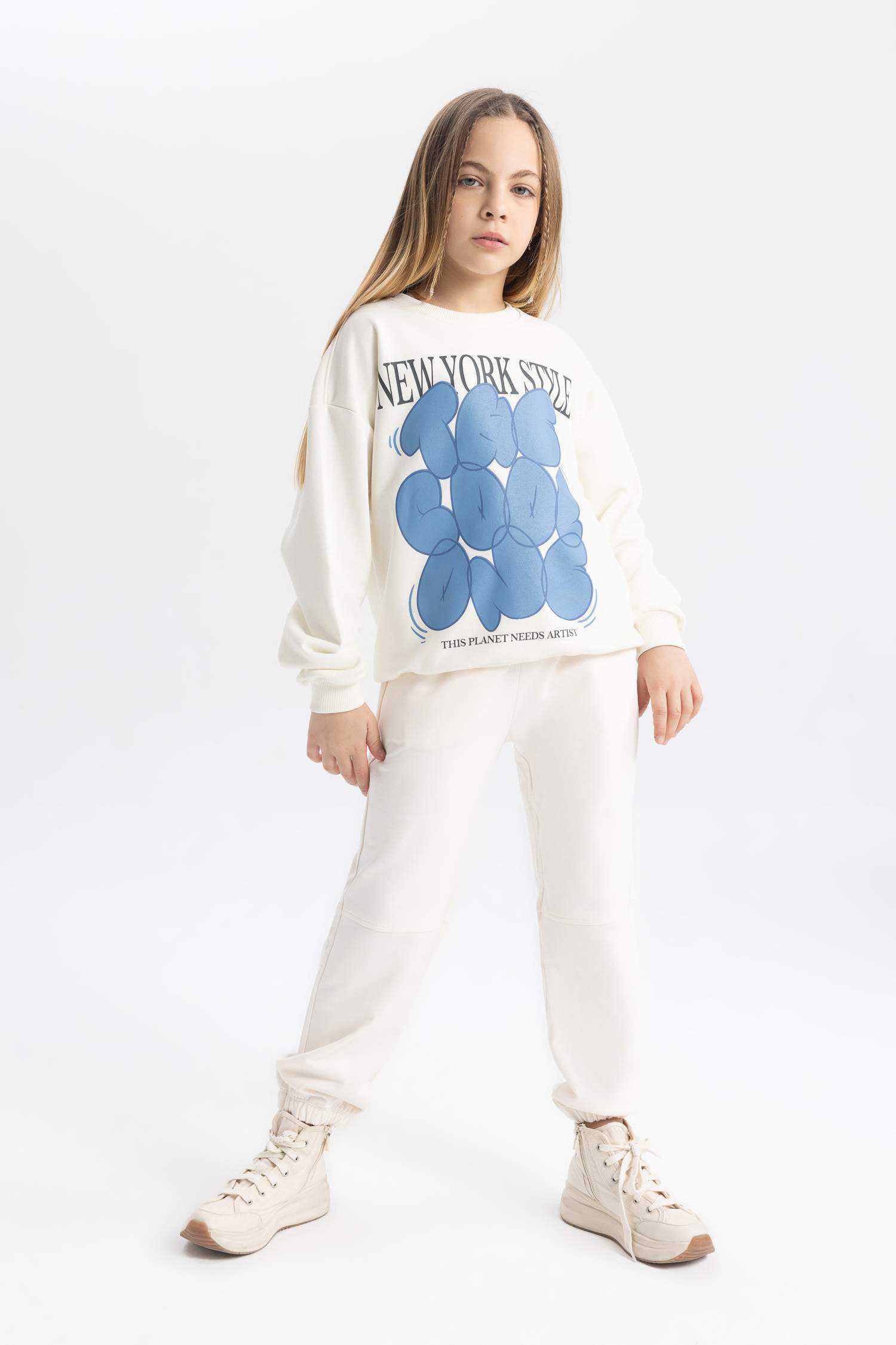 سويت شيرت بناتي اوفر سايز بياقة مستديرة