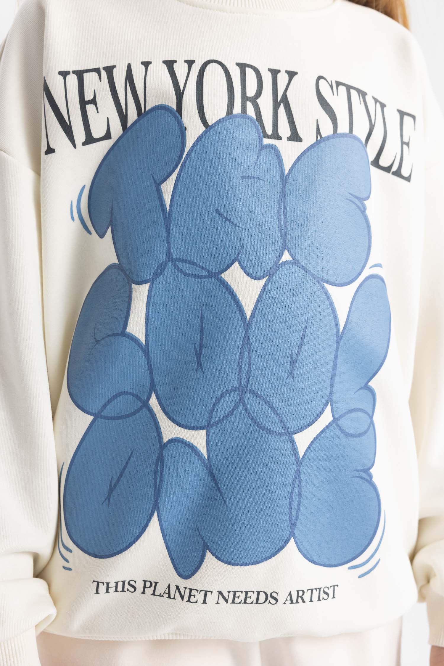 سويت شيرت بناتي اوفر سايز بياقة مستديرة