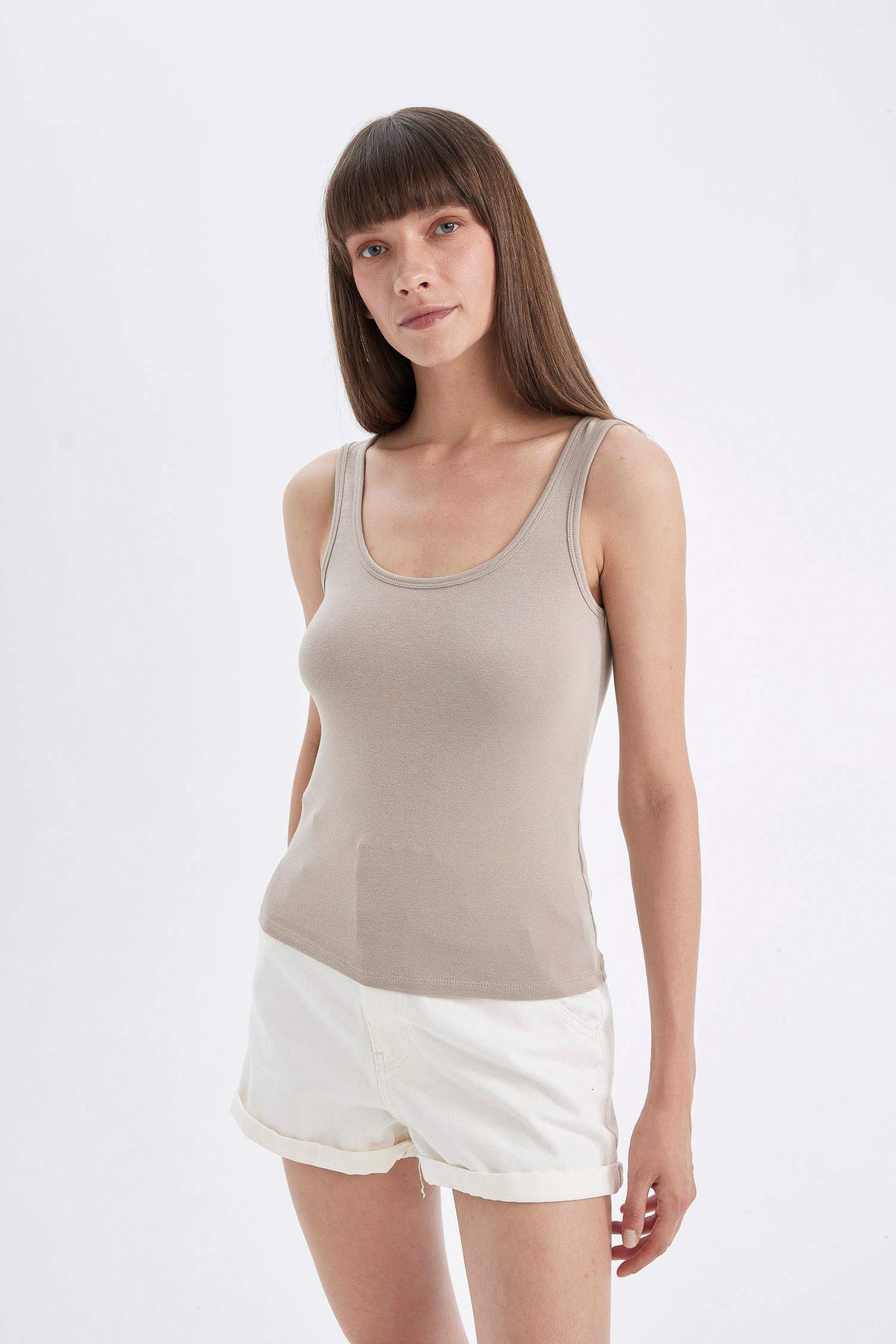 Slim Fit Dar Kesim U Yaka Ribana Basic Düz Atlet