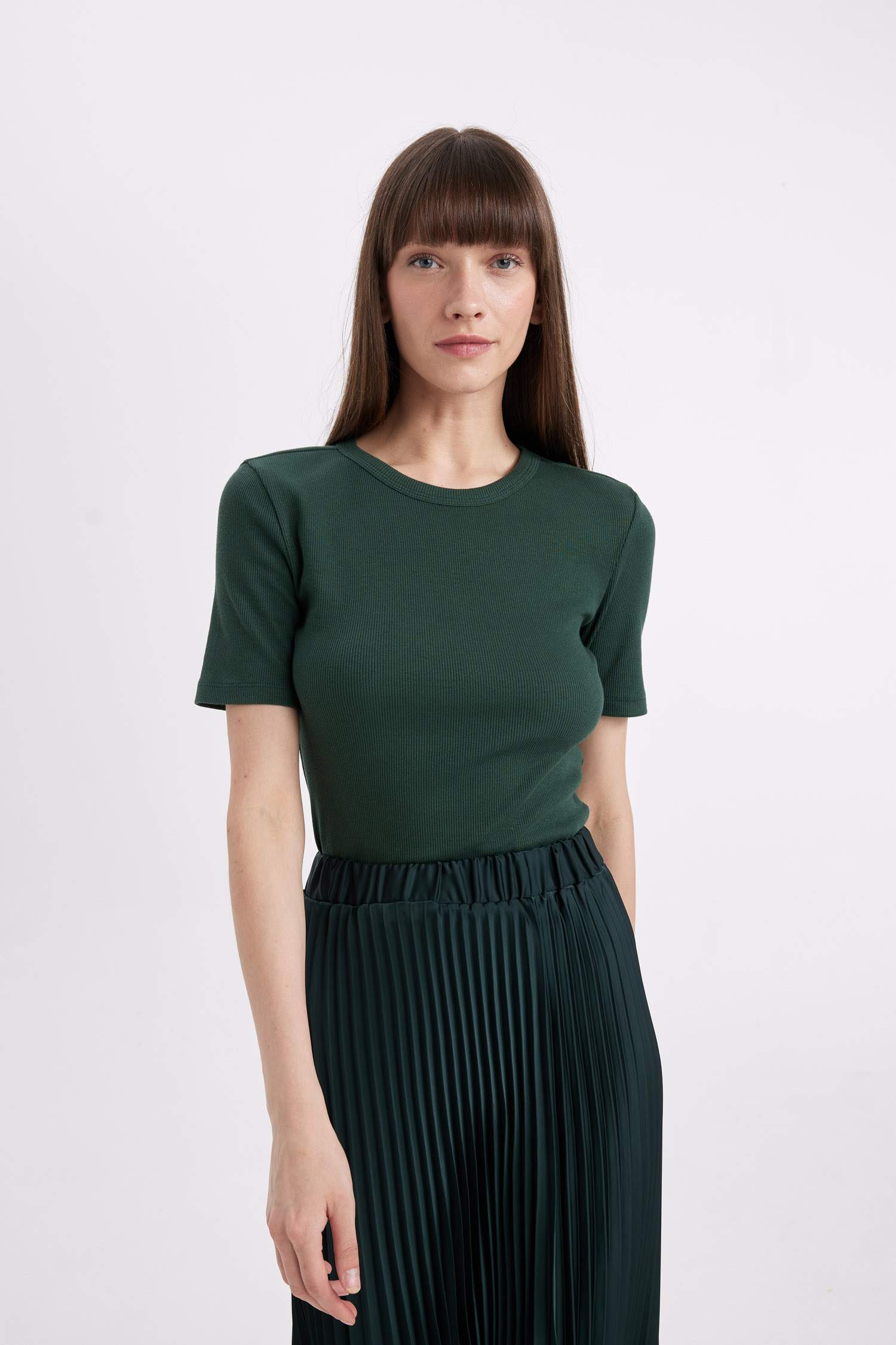 Slim Fit Dar Kesim Bisiklet Yaka Fitilli Kaşkorse Basic Düz Kısa Kollu Tişört