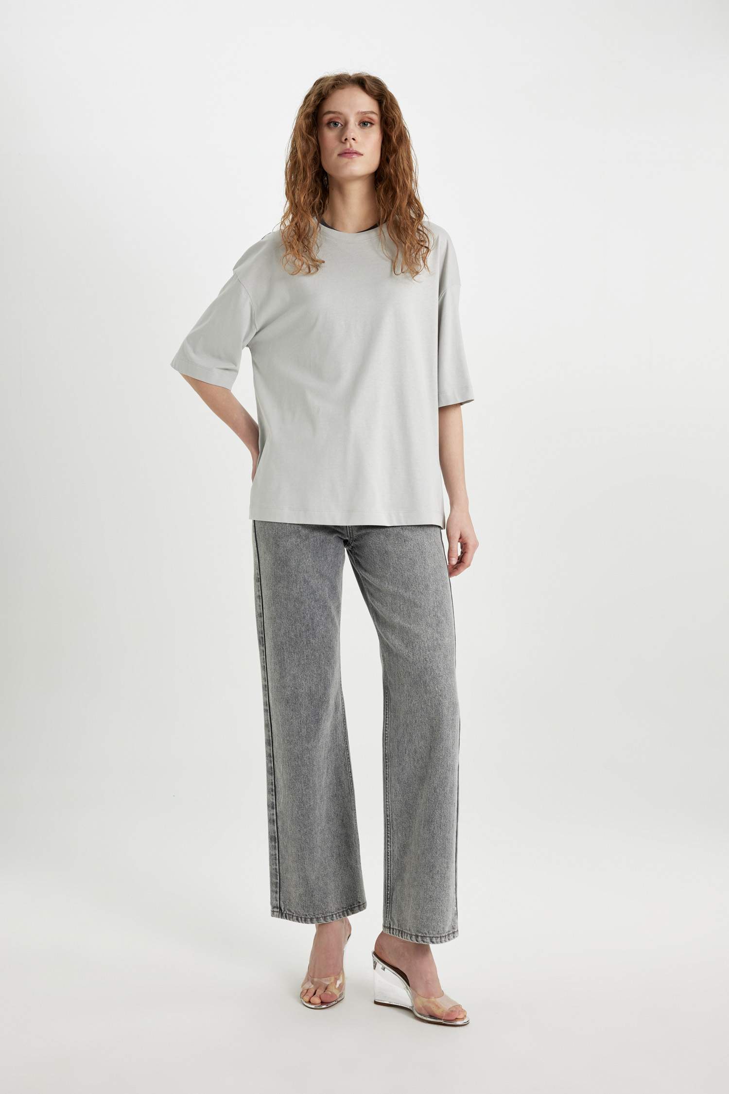 Oversize Fit Crew Neck Cotton T-Shirt