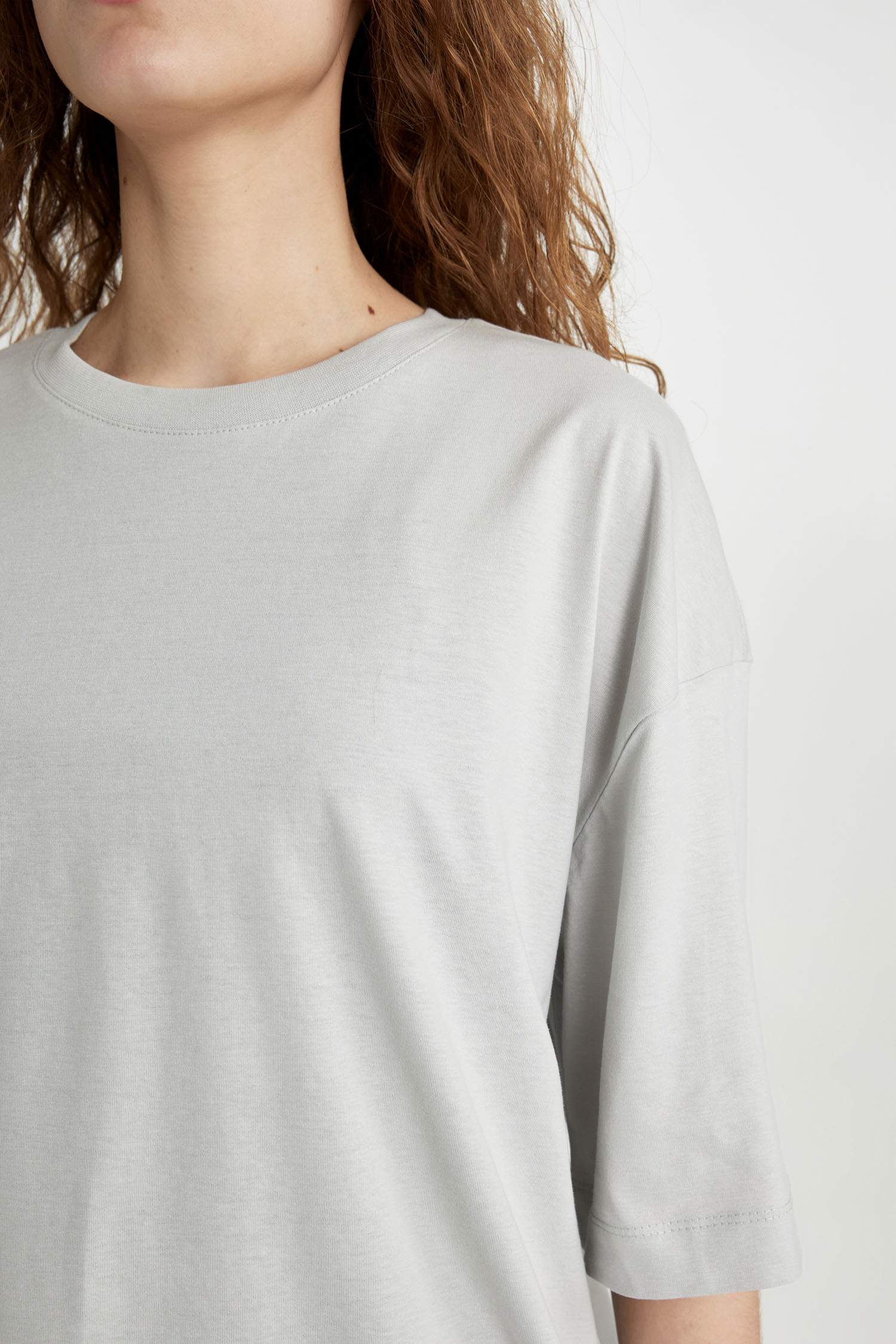 Oversize Fit Crew Neck Cotton T-Shirt