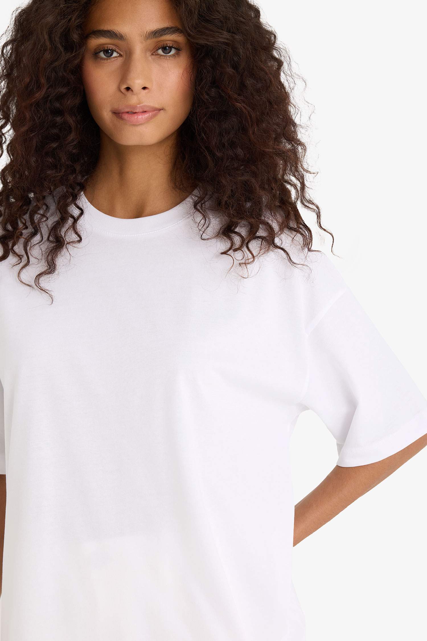 Oversize Fit Basic Cotton Short Sleeve T-Shirt