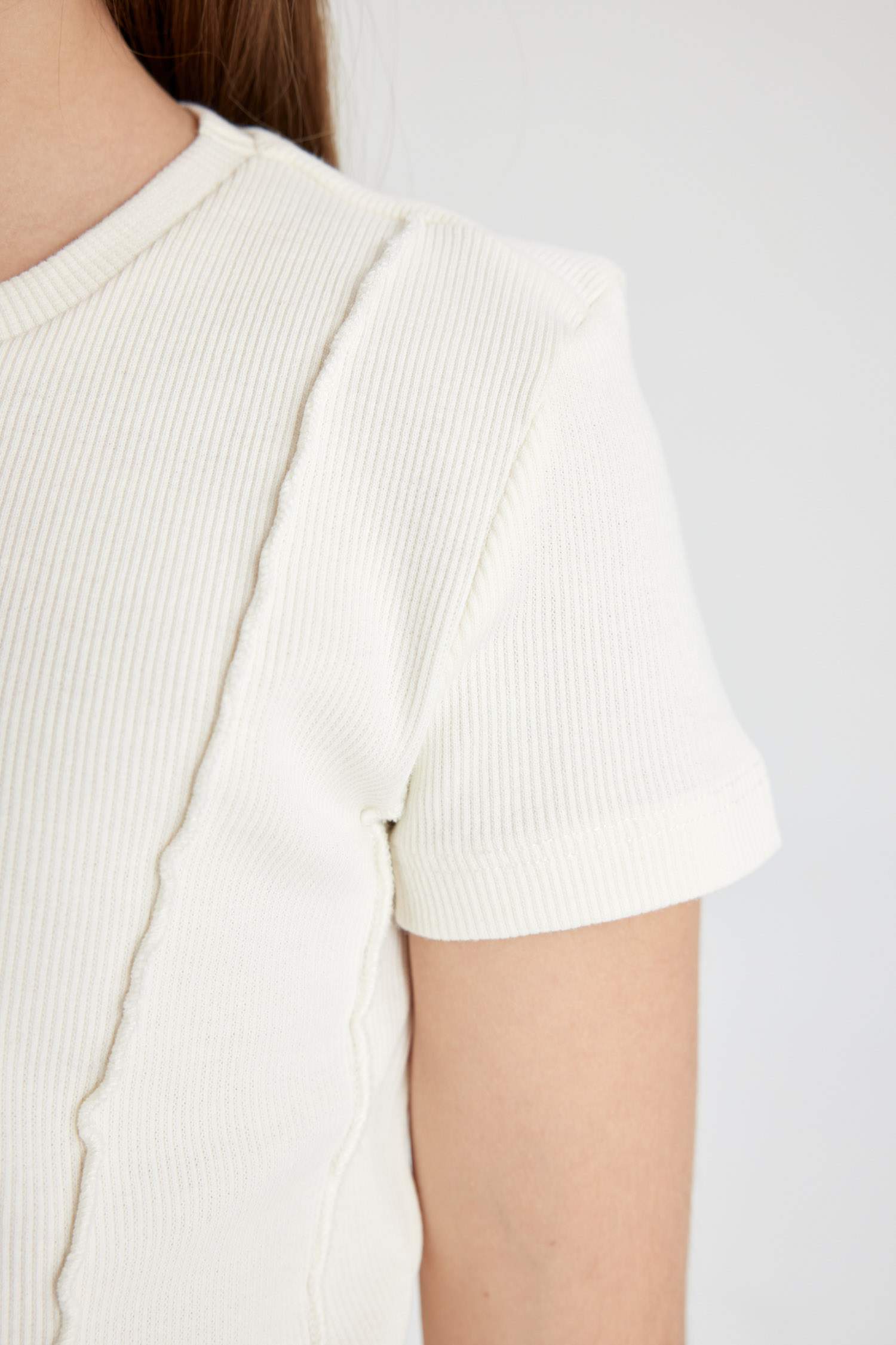 Girl Slim Fit Ribbed Short Sleeve T-Shirt