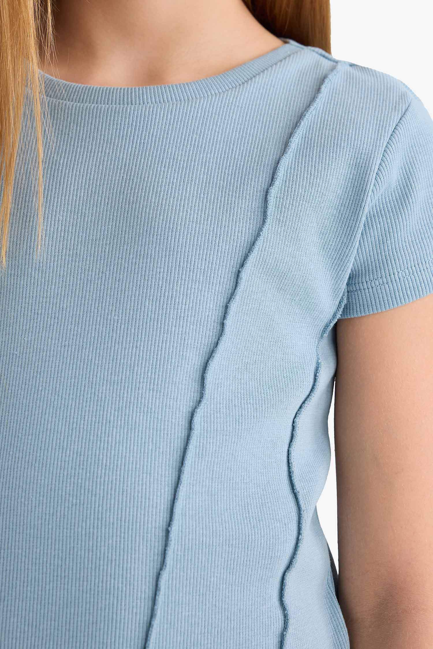Girl Slim Fit Crew Neck Basic Ribbed T-Shirt
