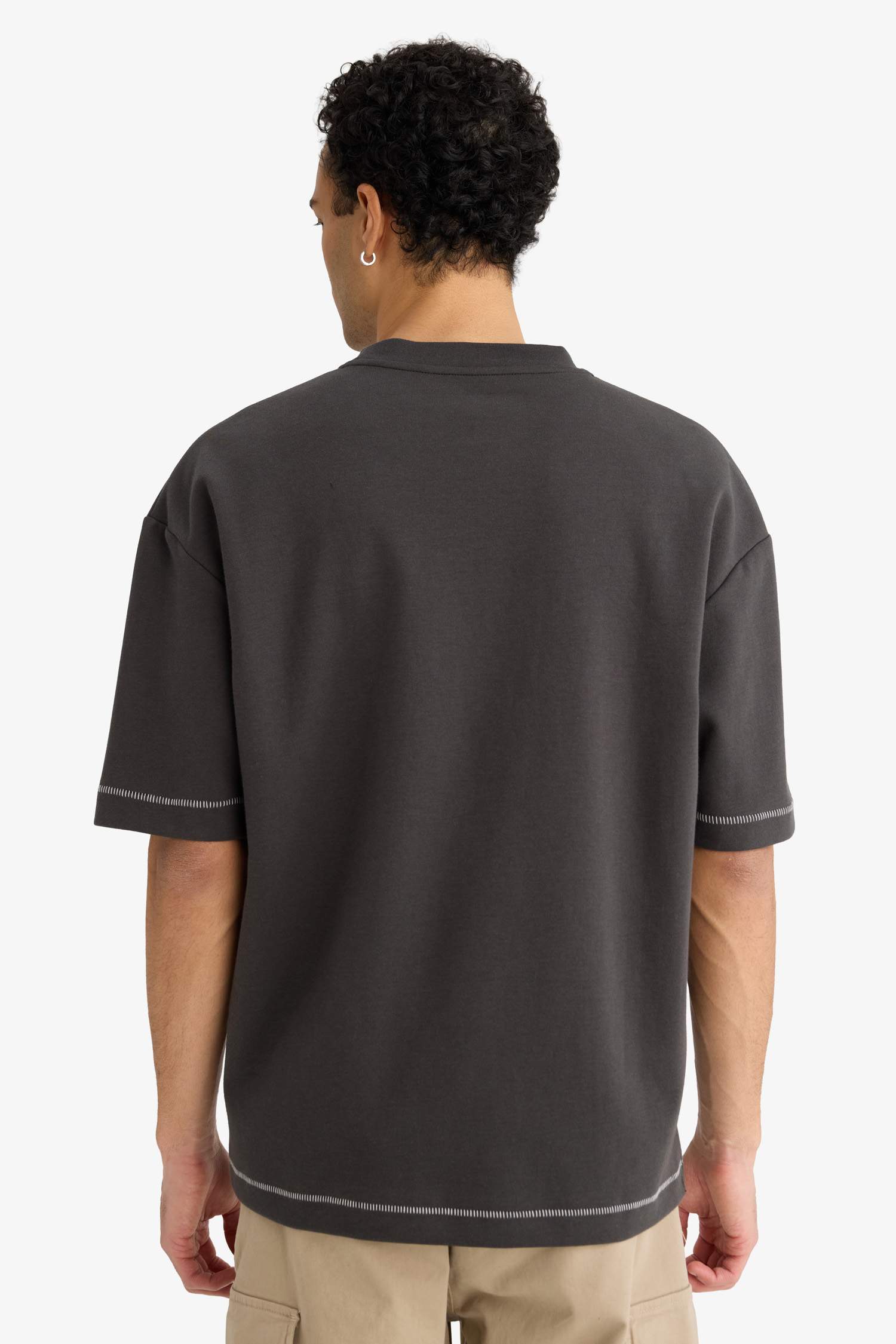 Loose Fit Crew Neck Short Sleeve T-Shirt