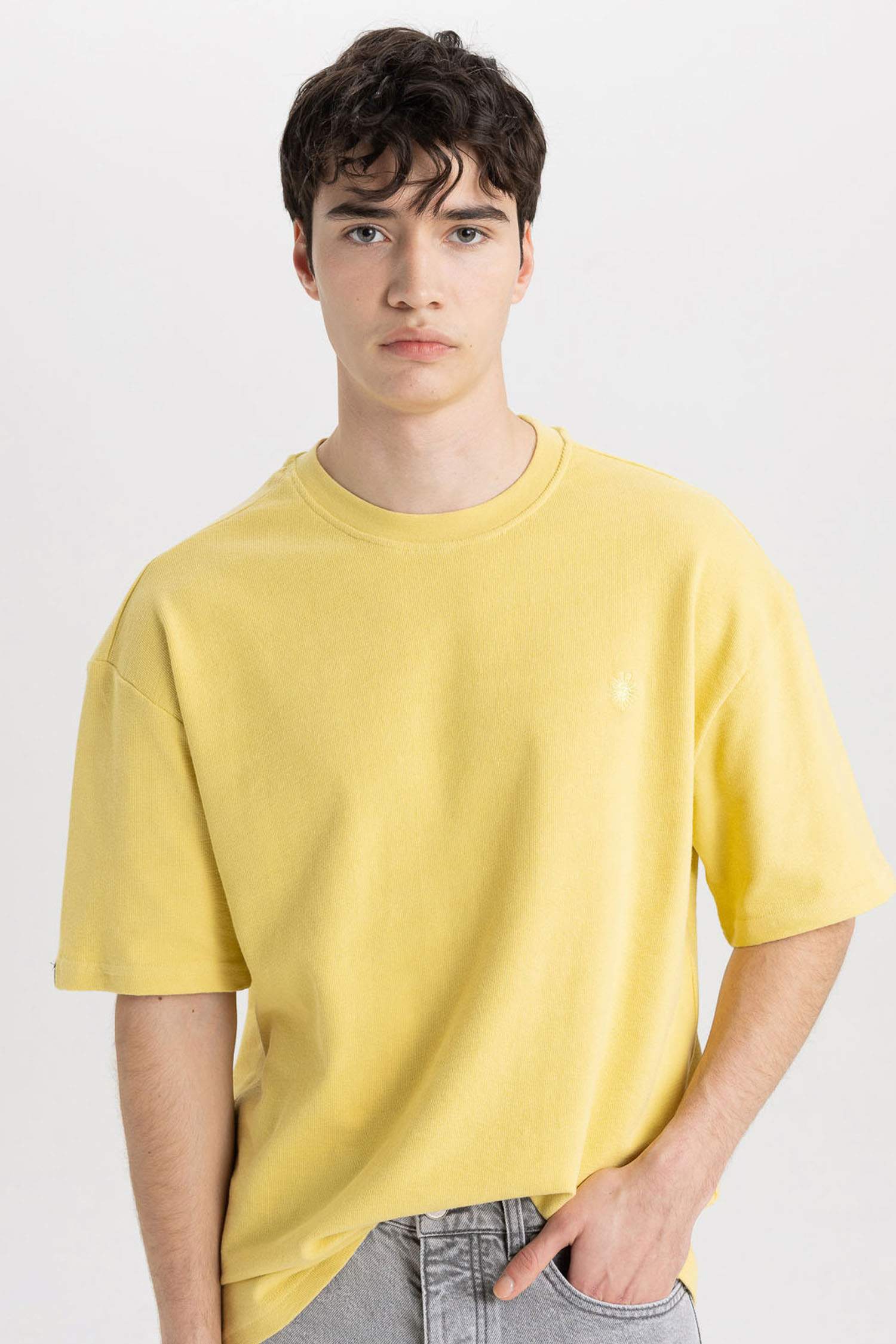 %100 Pamuk Oversize Geniş Kalıp Bisiklet Yaka Baskılı Kısa Kollu Tişört