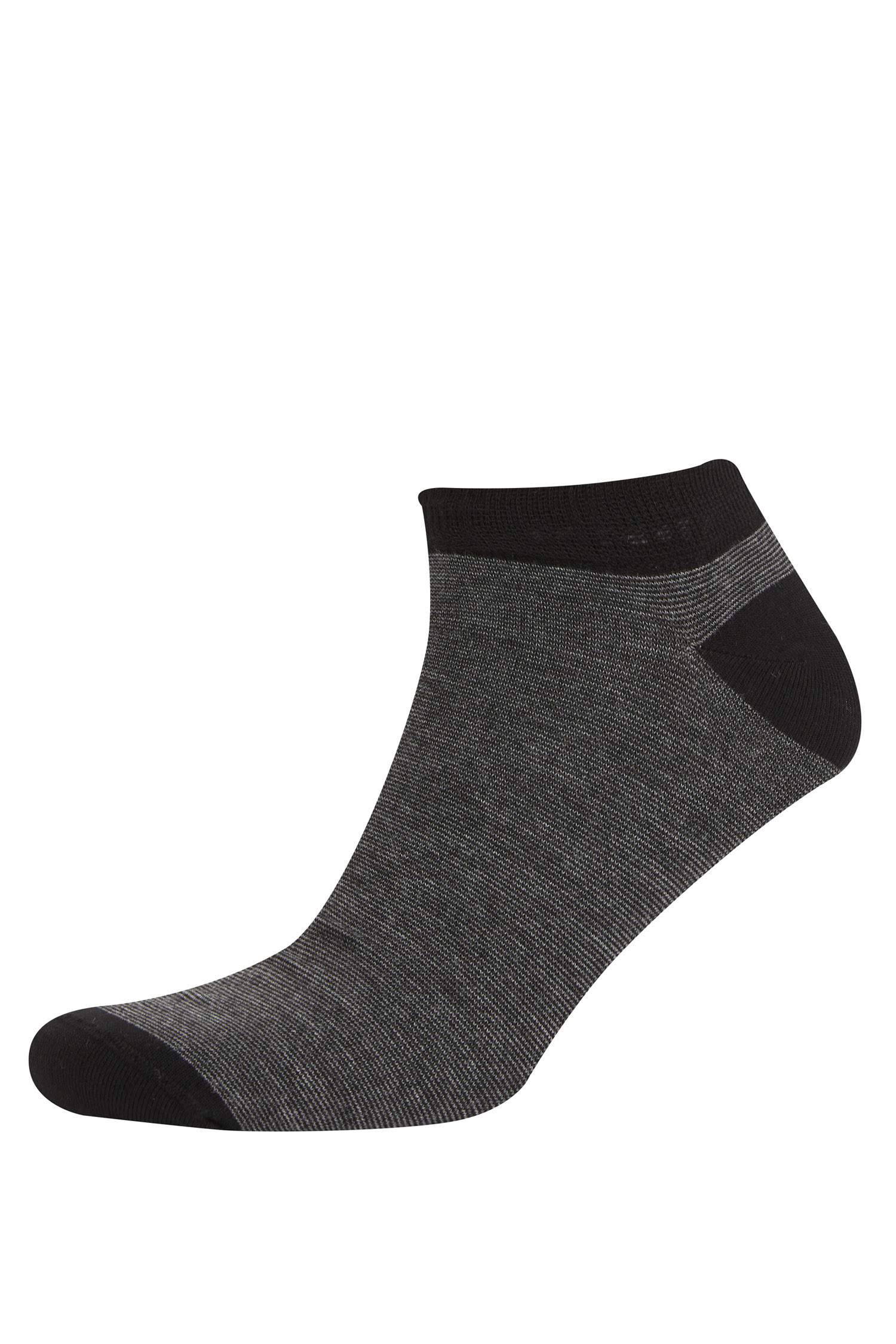 Man Striped Seamless 3 Piece Bamboo Socks