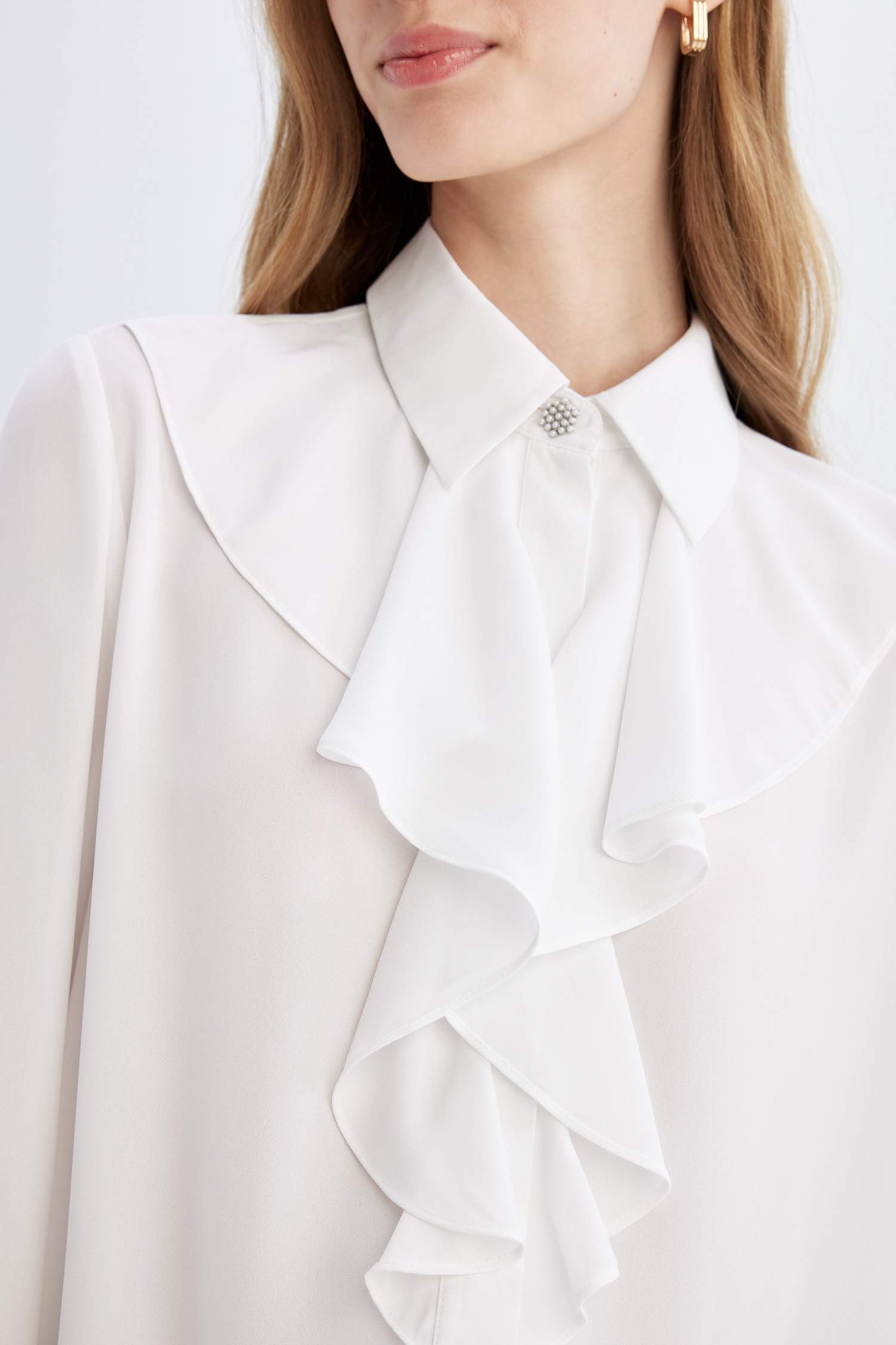 Рубашка стандартного кроя с длинным рукавом