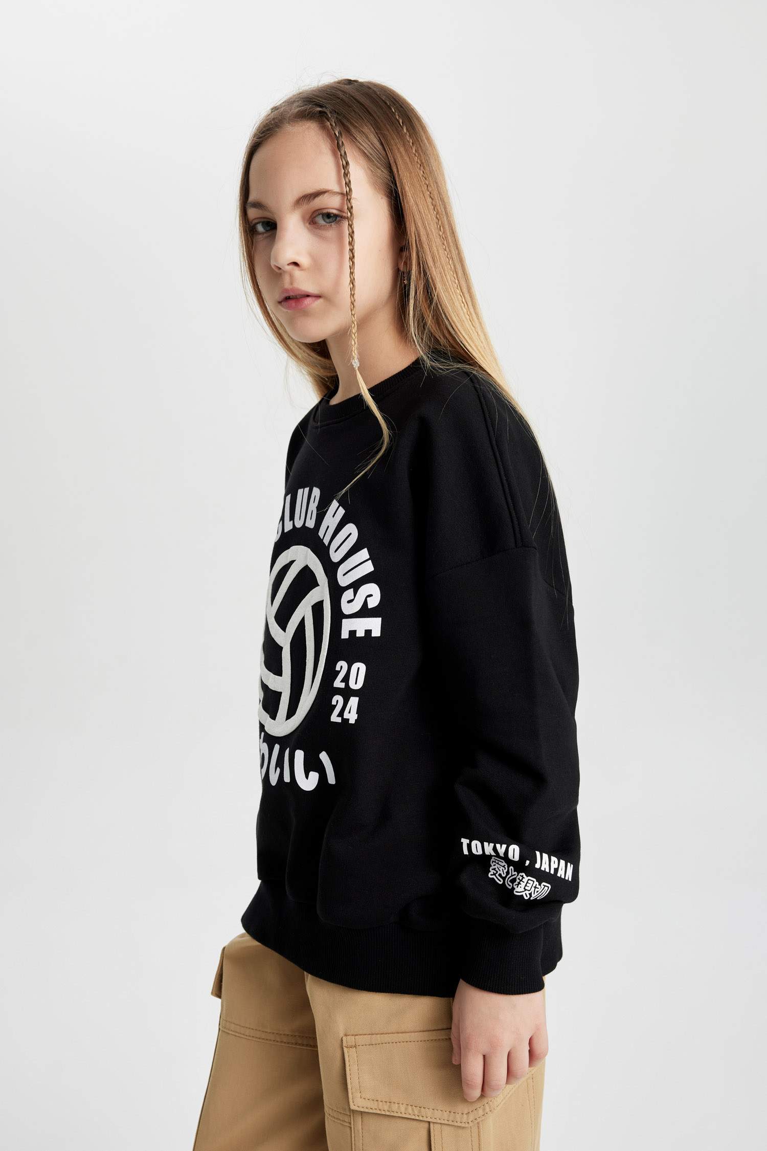 Girl Oversize Fit Crew Neck Sweatshirt